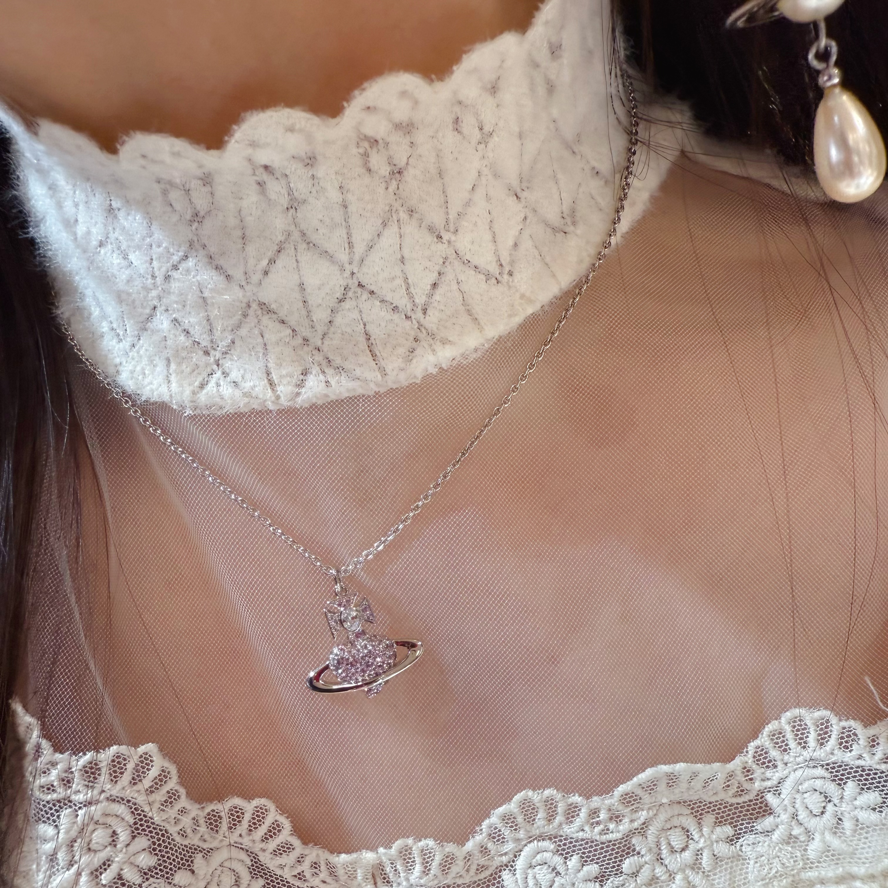 VW Agnatha necklace S/purple