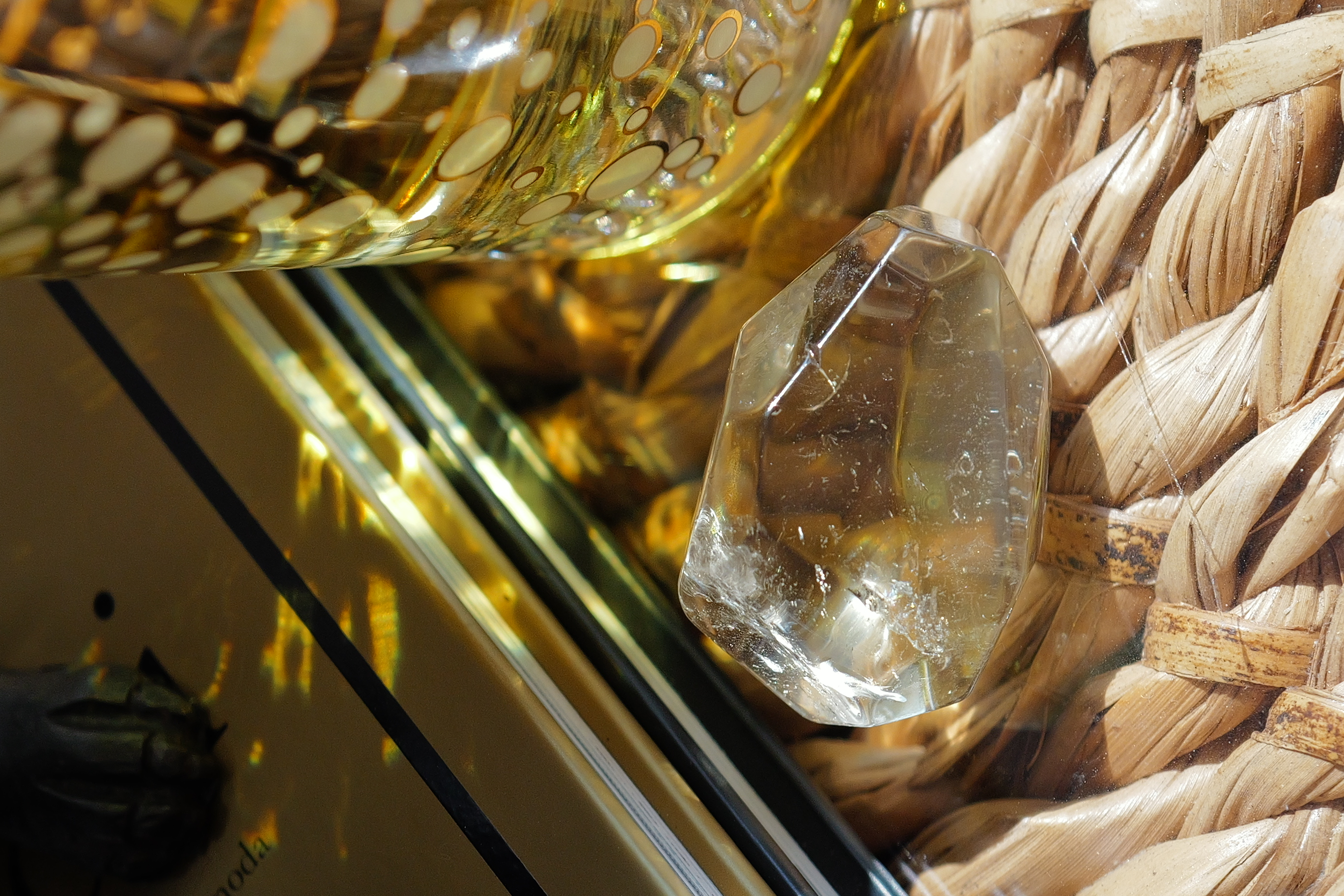   ༒5.1cm茶黃晶擺件༒ CI*1074HJ8Gs5-RA1*3FT