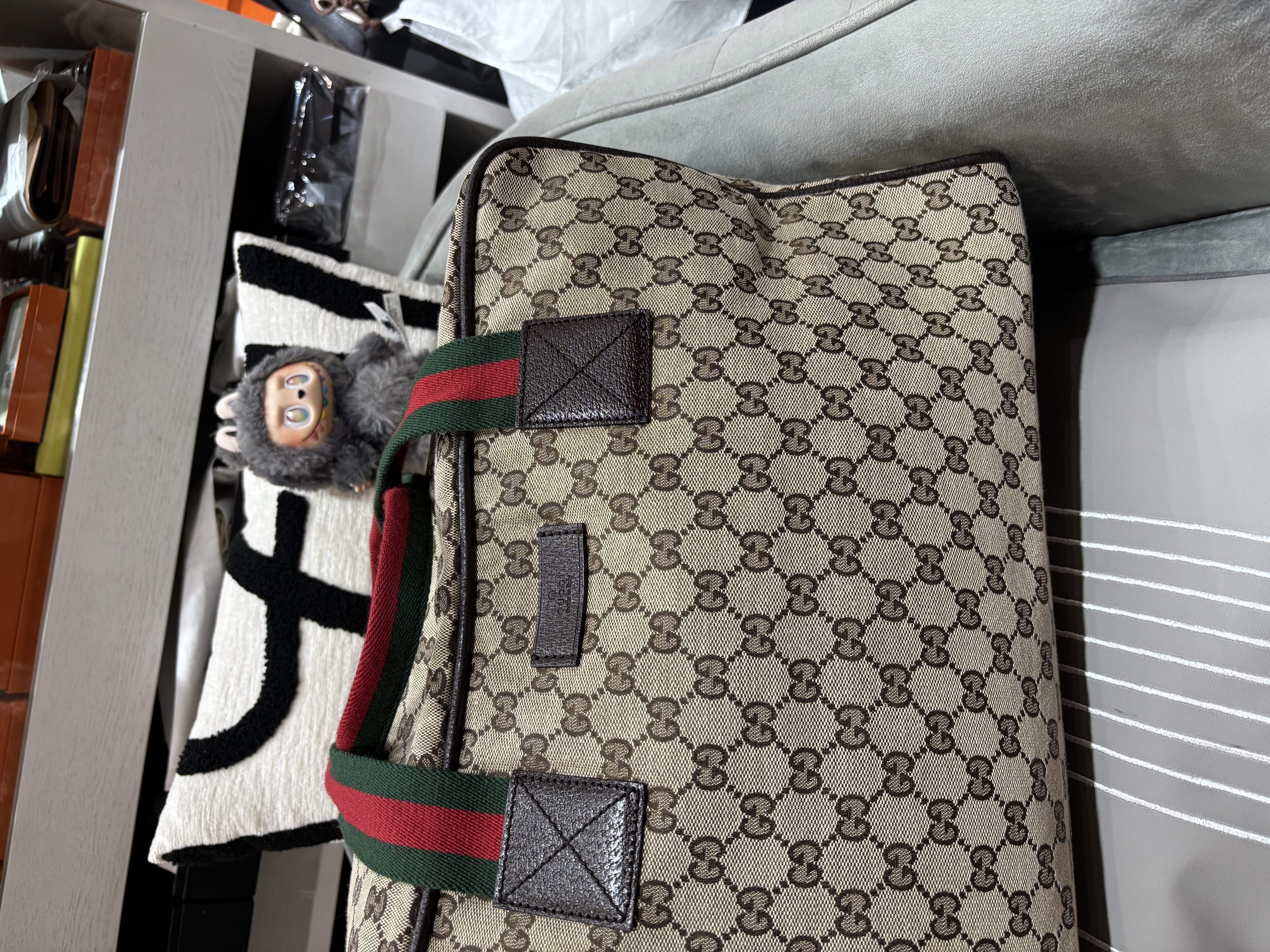 Gucci travel bag boston 100%Authentic, 95%new 