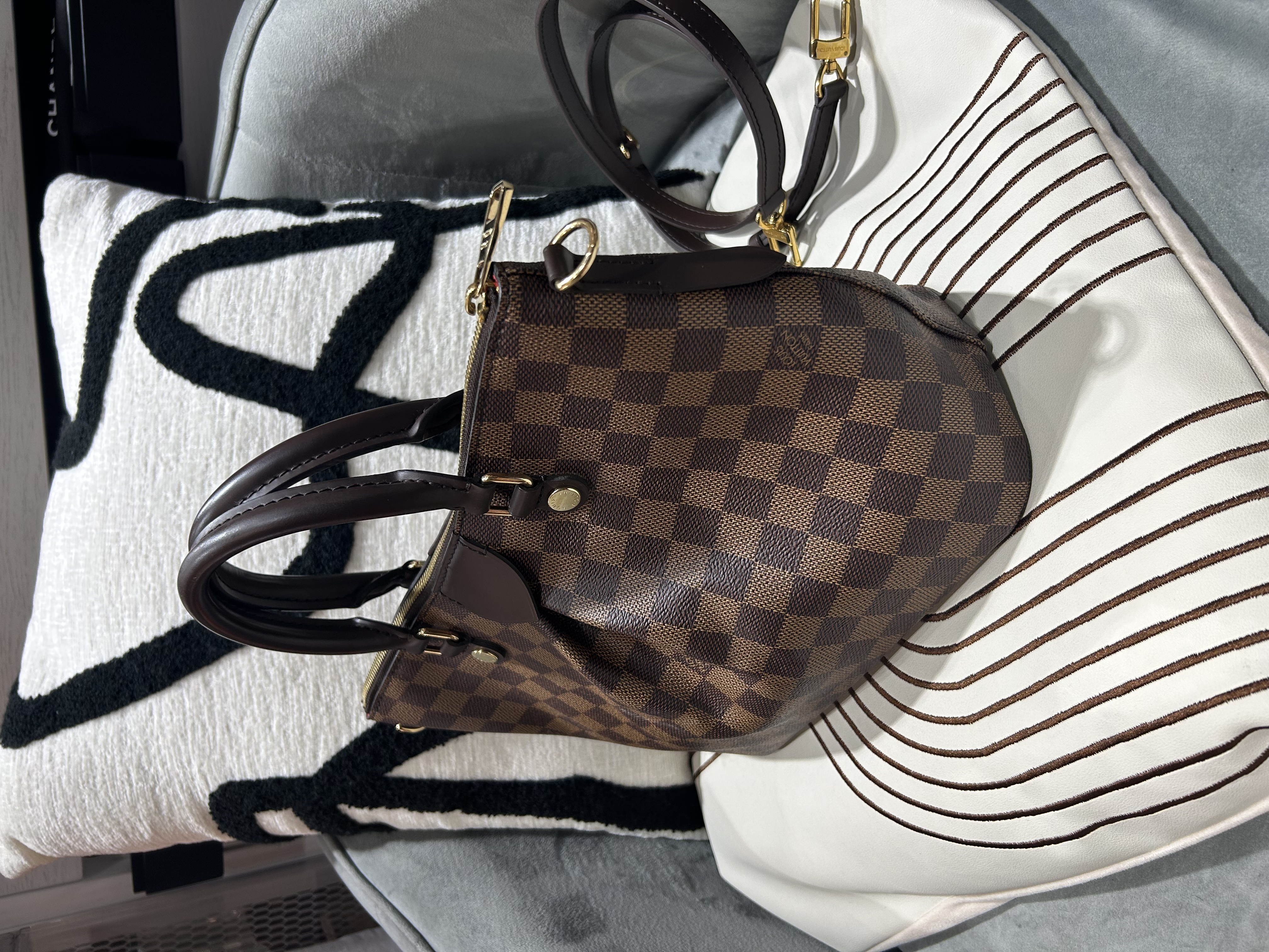 LV Damier Ebene Siena PM 2Way Bag 100%Authentic, 98%New ✅Strap✅Dust bag