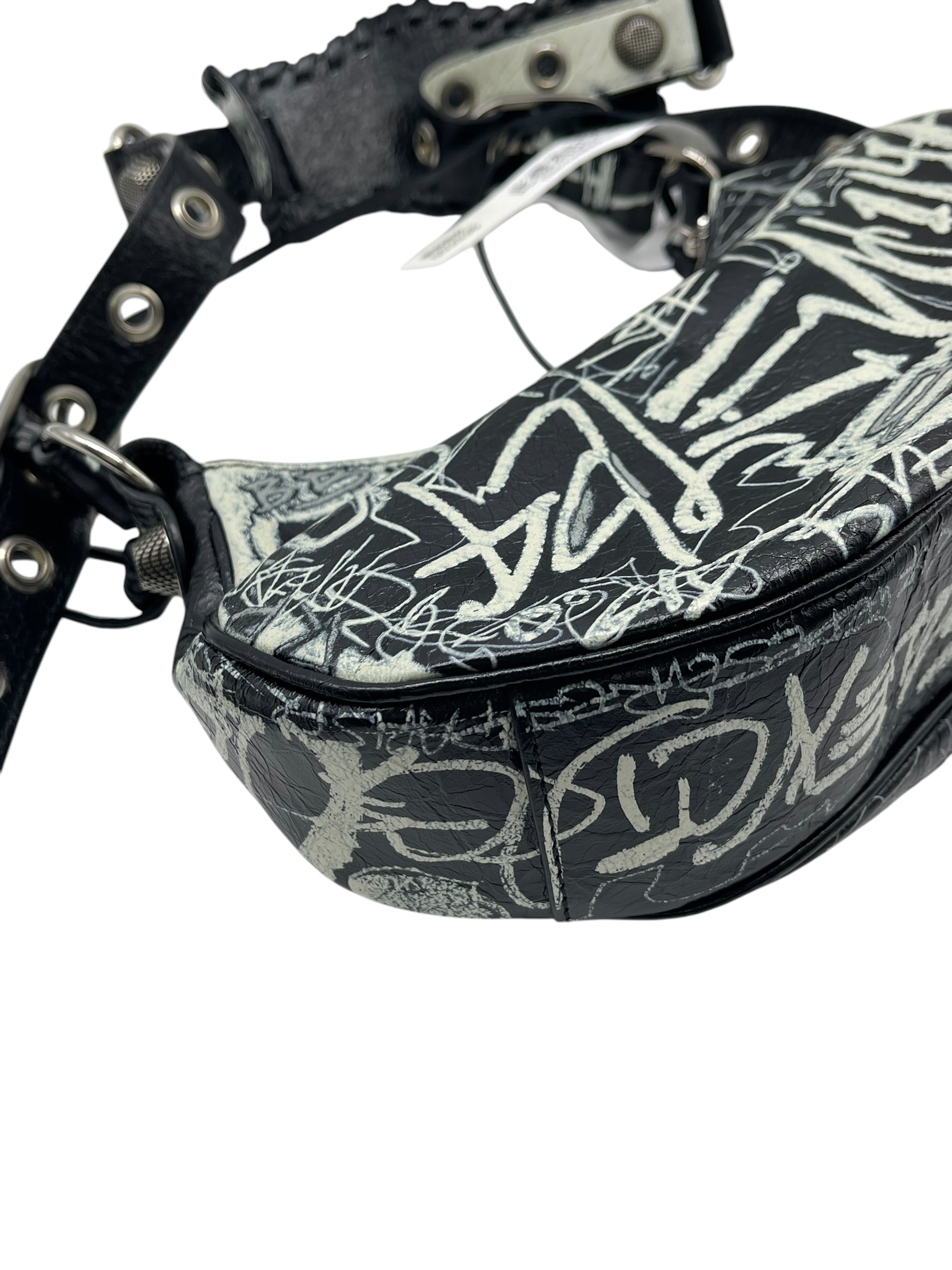 Pre-owned Balenciaga Le Cagole Graffiti / Product Code : 072702