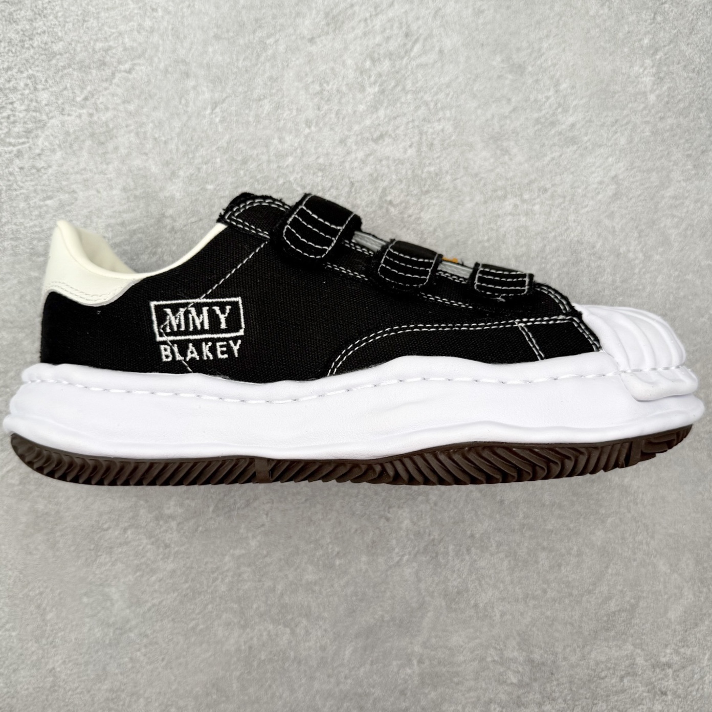 Maison Mihara Yasuhiro MMY "BLAKEY" OG Sole Low-top Sneaker