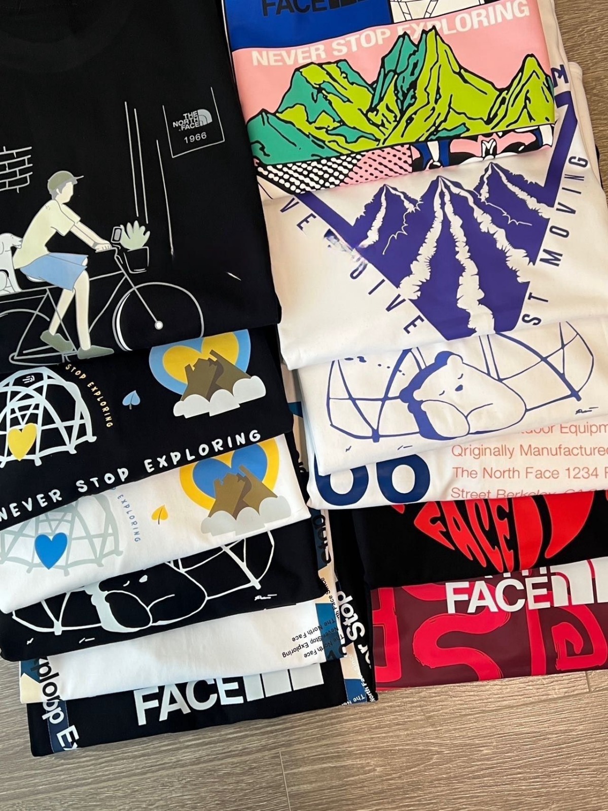 共有20款(隨機)S-4XL碼**2條$155**🔆TNF福袋Tee🔆