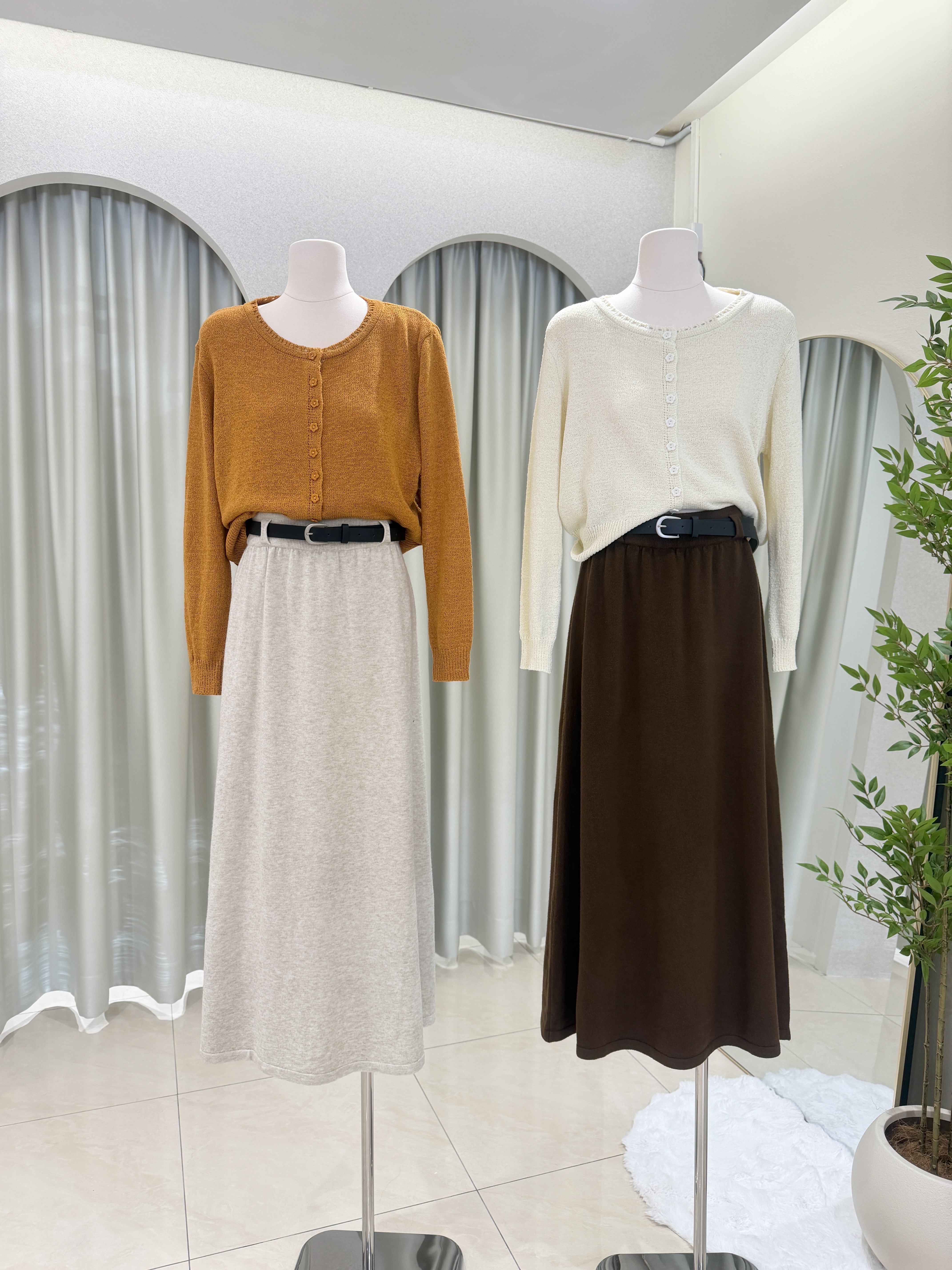 6737 韩版花朵纽扣针织长袖