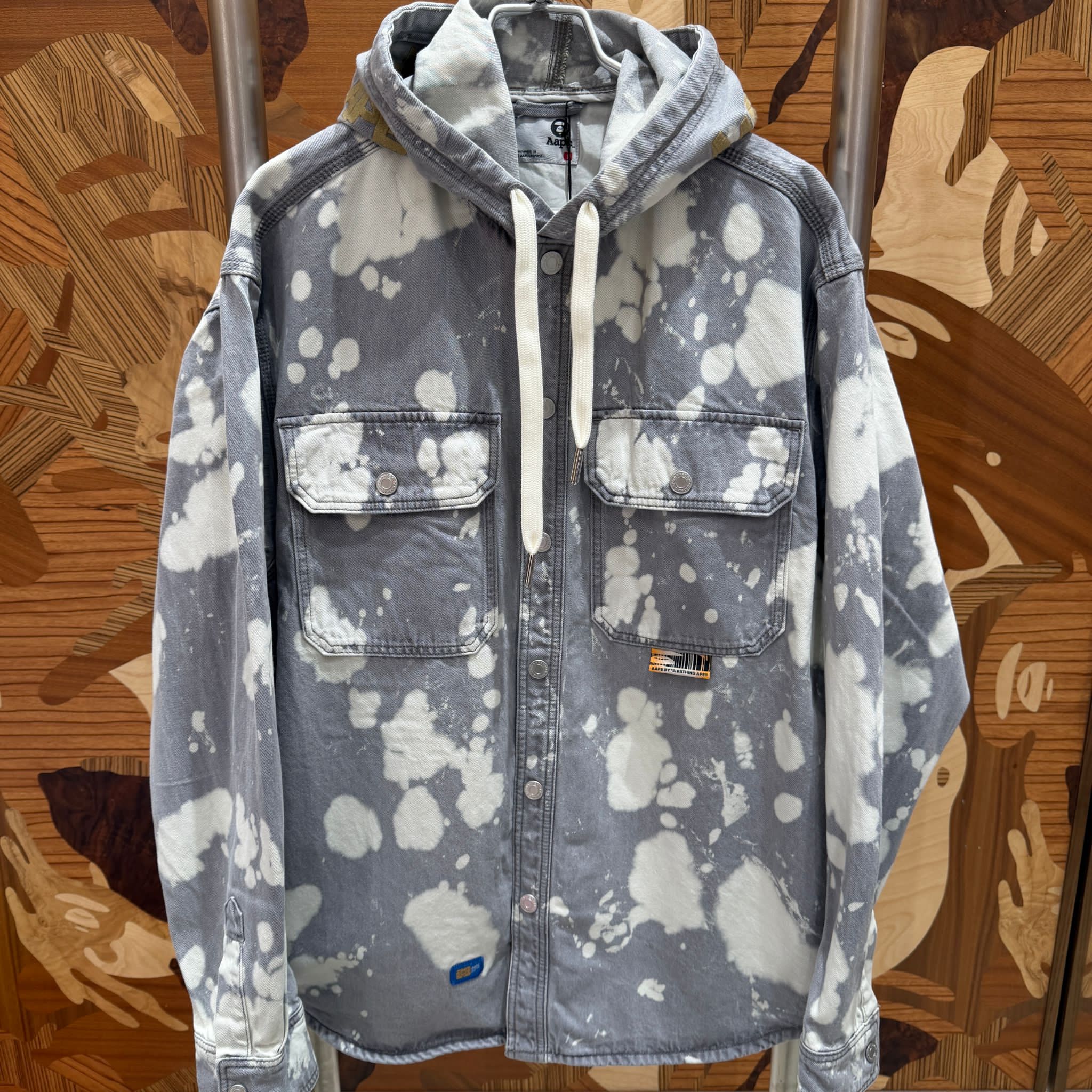 AAPE AAPEUNVS splatter printed hooded long sleeve shirt (8571)