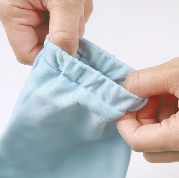 Skater Cinnamoroll 小童連手袖圍裙 衣圍裙 長袖飯兜 小童連手袖圍兜護衣 平行進口