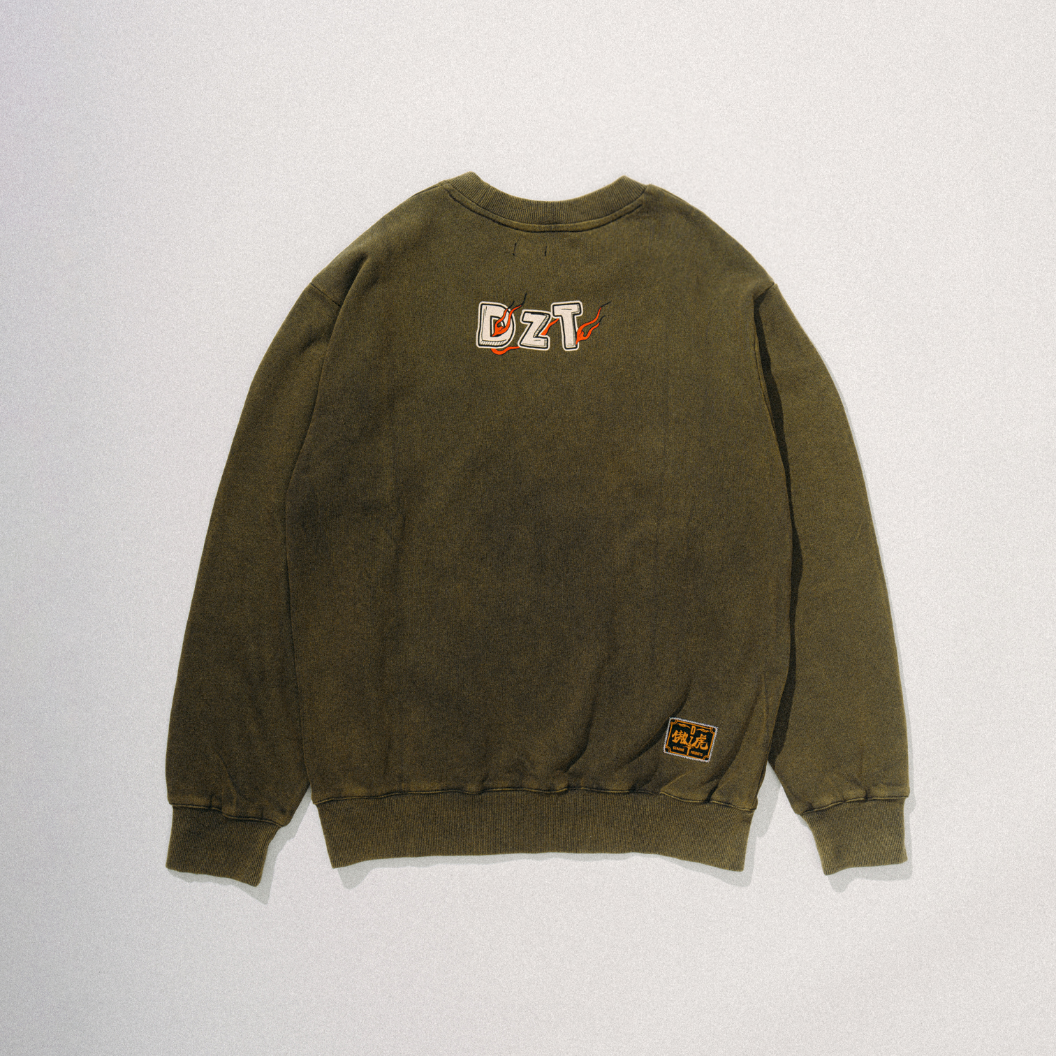 #SW005 (PRE-ORDER)