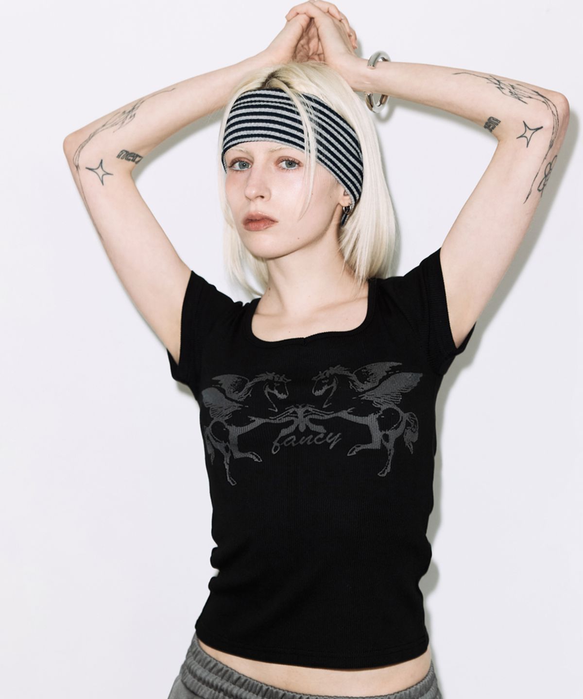 🇰🇷訂購｜FANCY CLUB 26SS｜Pegasus Ribbed Top 2色 