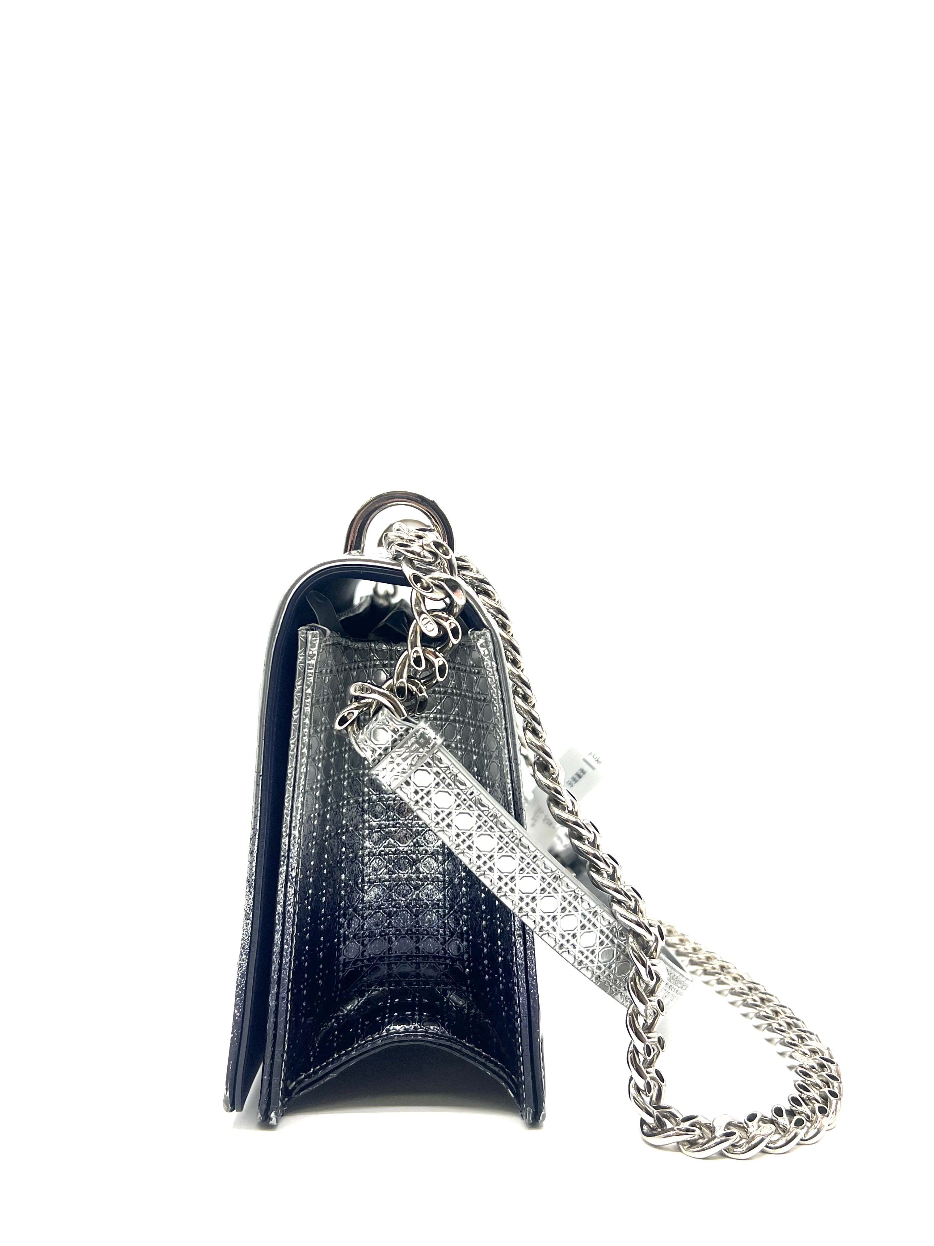 Pre-Owned DIOR Diorama / Product Code: 26051524
