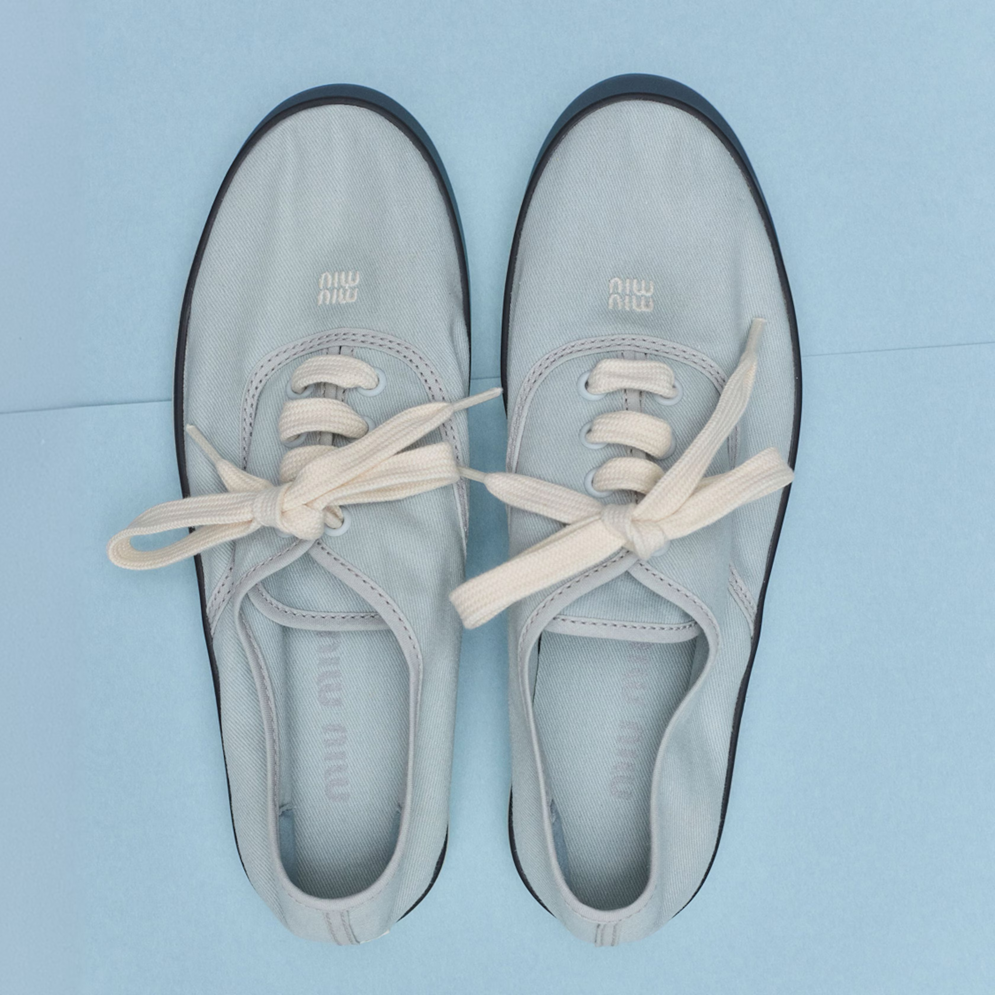 限時優惠🩷新款🆕訂貨🫧MIUMIU 帆布鞋 Size 36.5-39/40