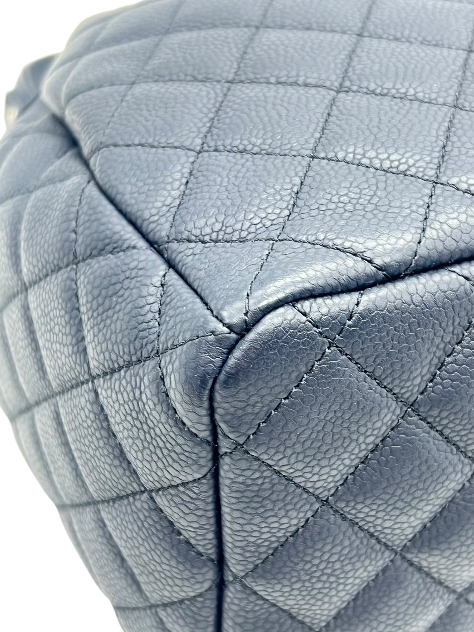 Pre-Owned CHANEL Bucket Bag / Product Code: 26060705