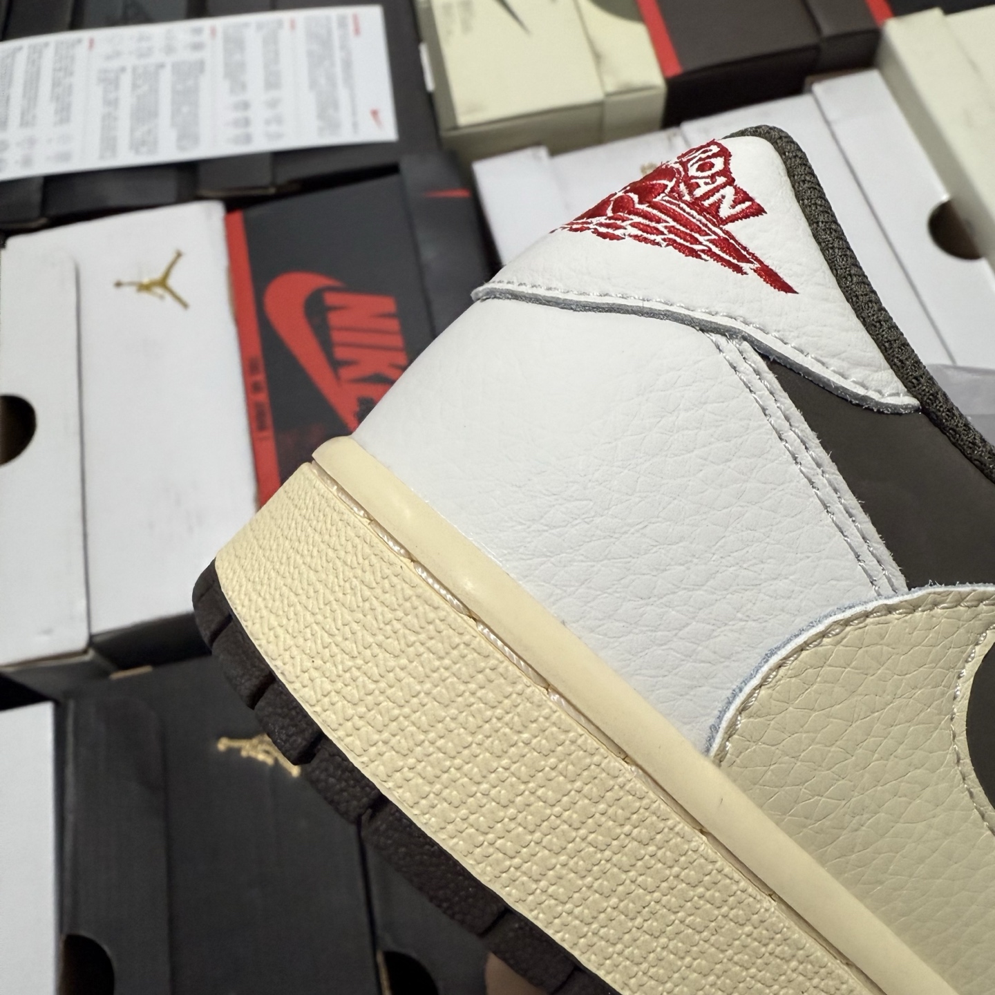 Travis Scott x Air Jordan 1 Low OG "Reverse Mocha" DM7866-162