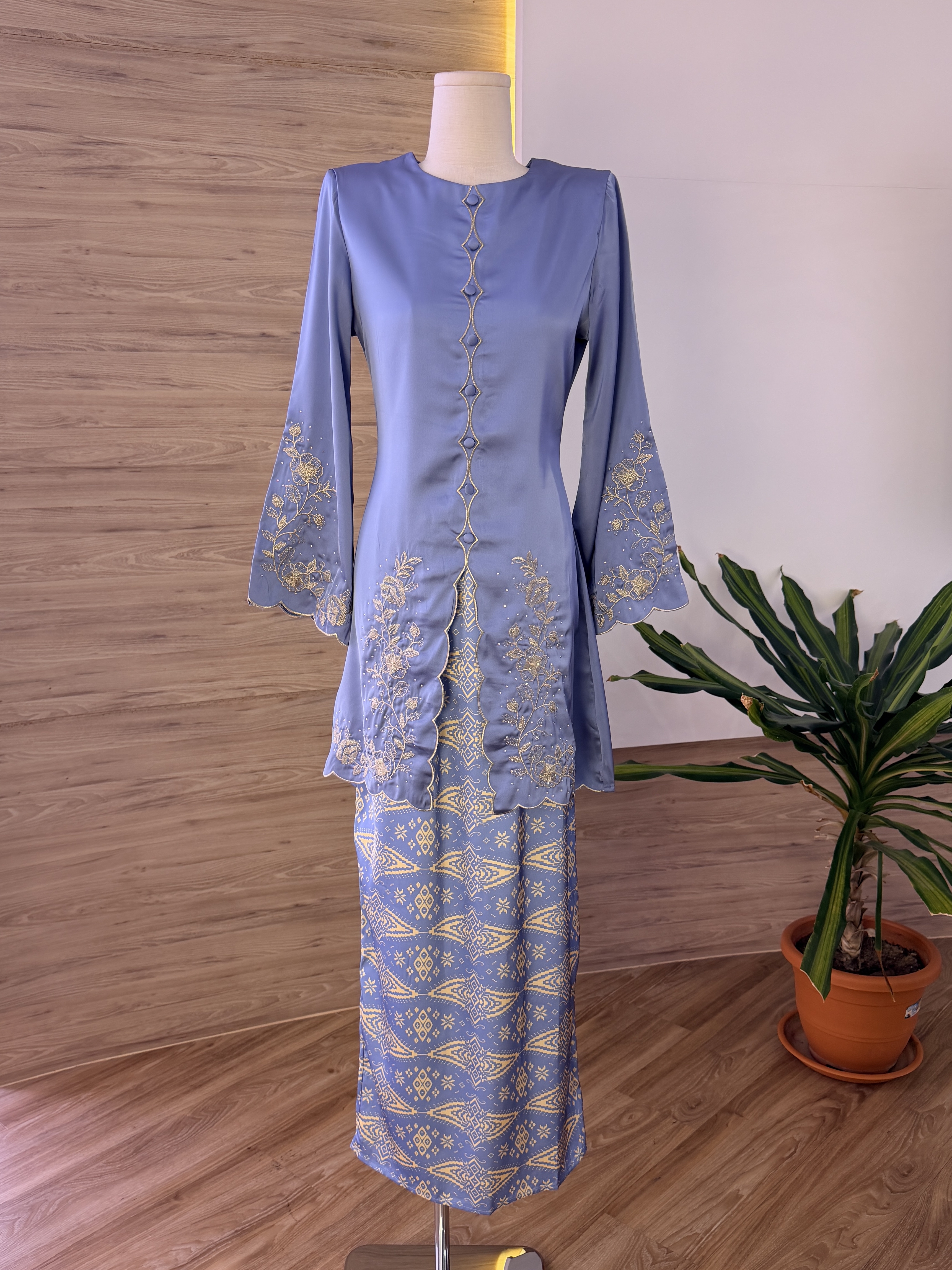 Seraphina Kebaya Set Wear