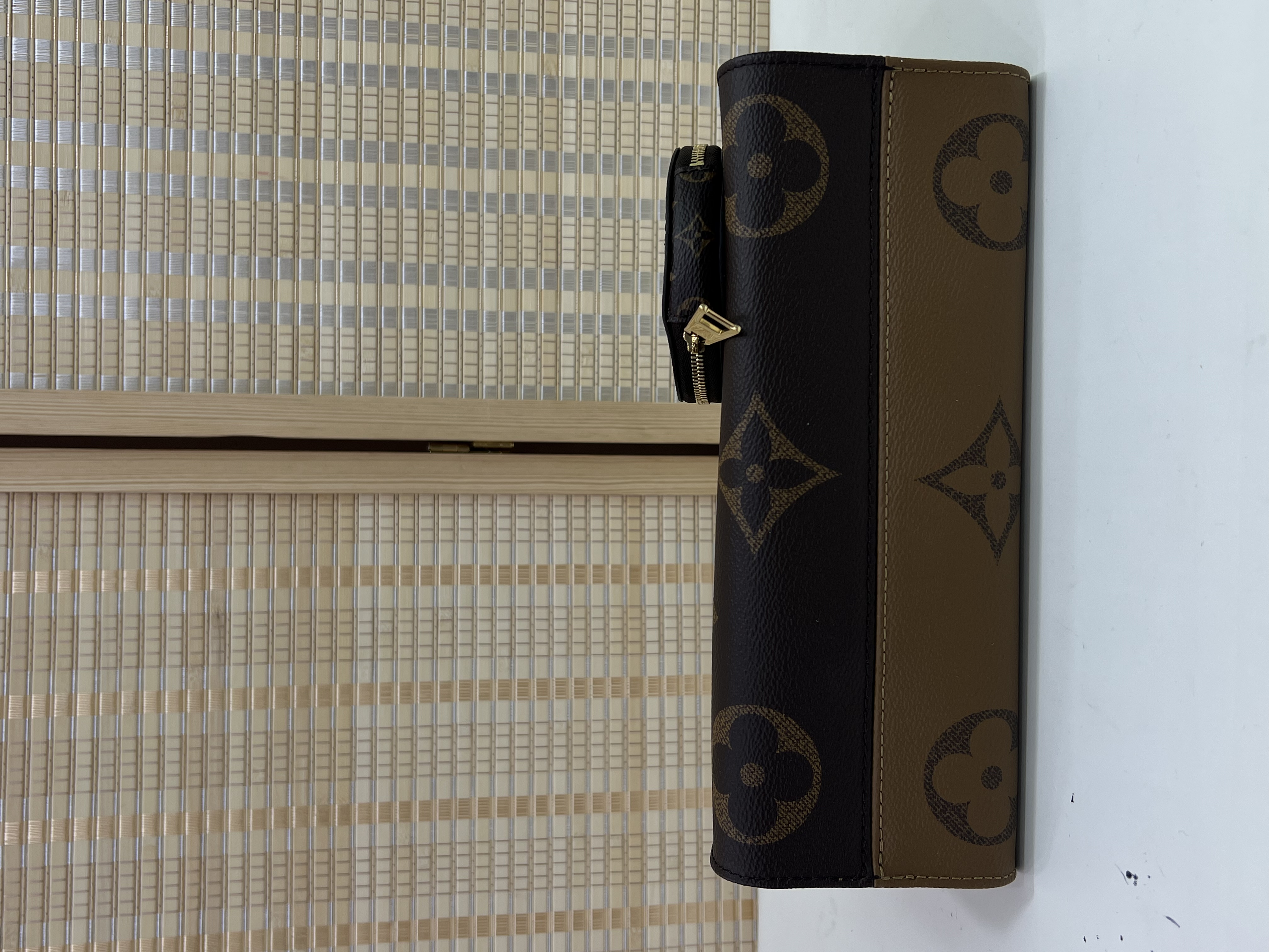 直播貨品 |  [1個-$100 2個-$300］GG52