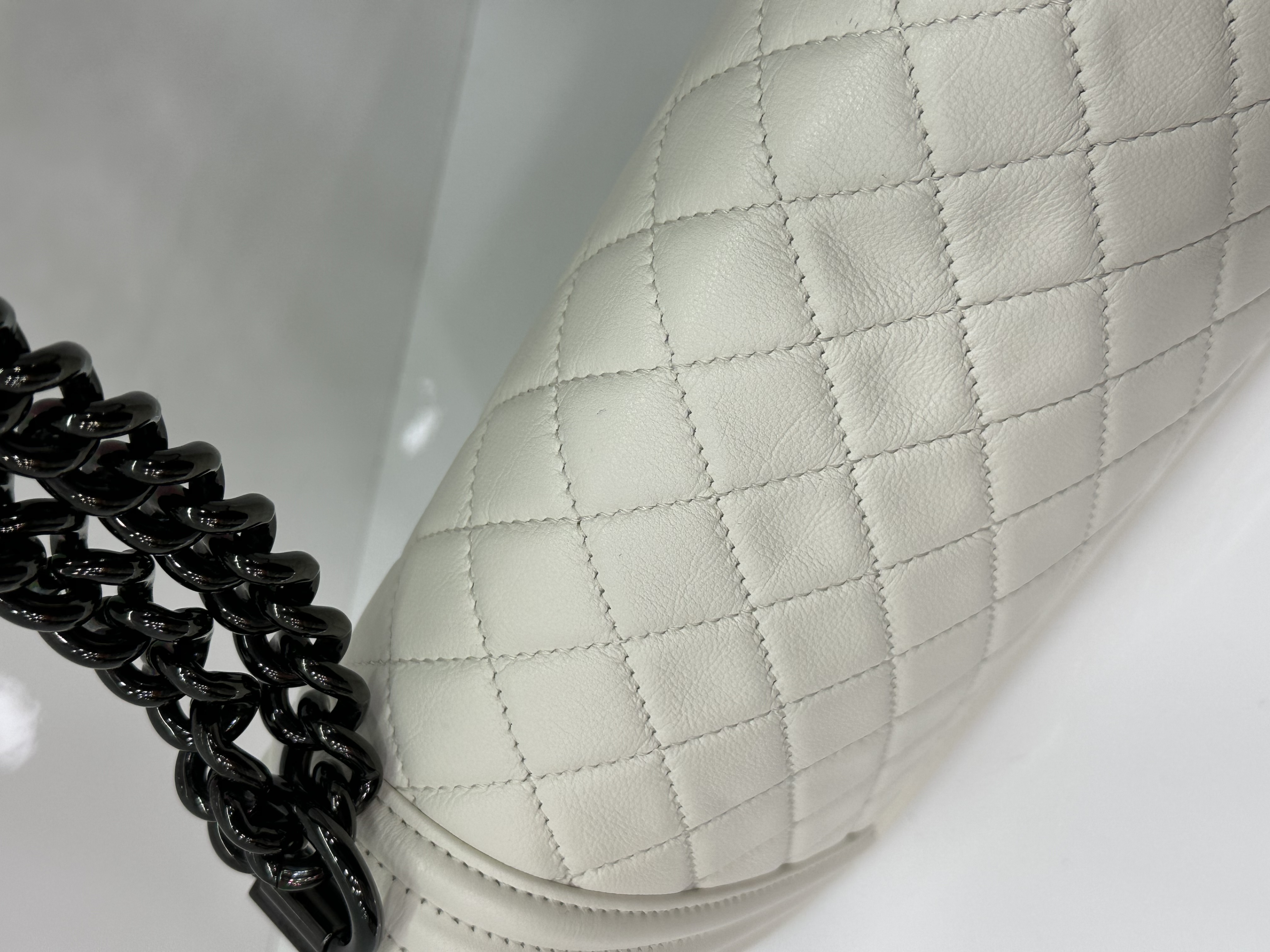 直播貨品 |  [1個-$100 2個-$300］EE103