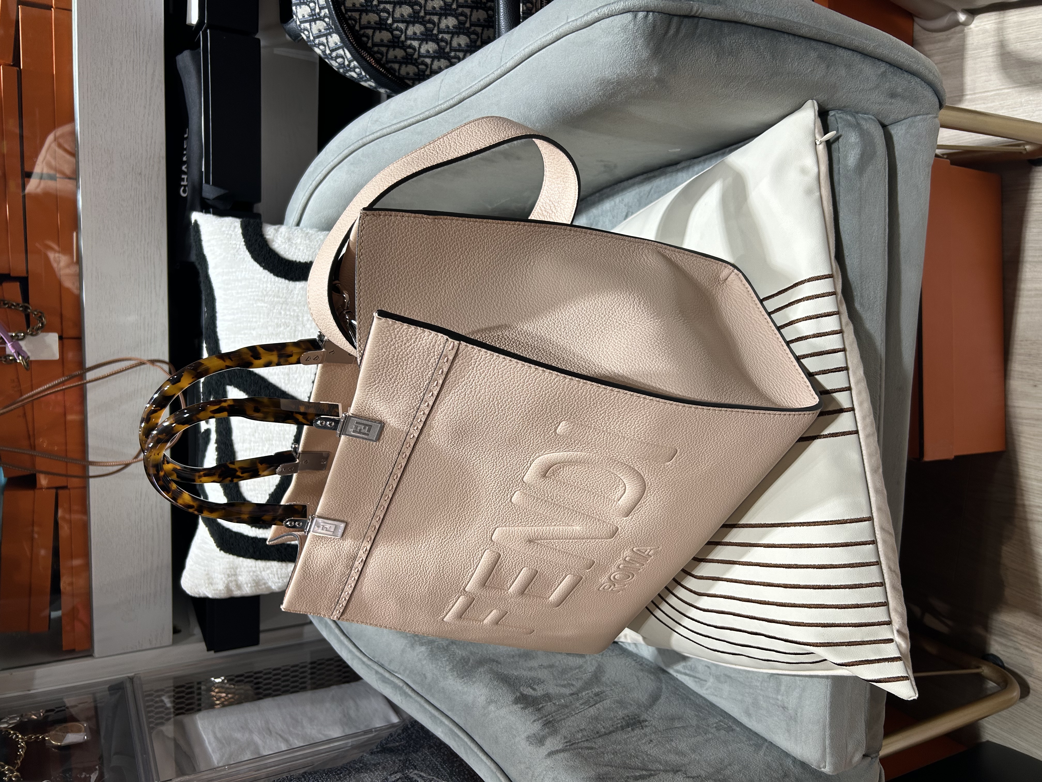 Fendi 2Way Shoulder Tote Bag Calfskin 100%Authentic, 99%New