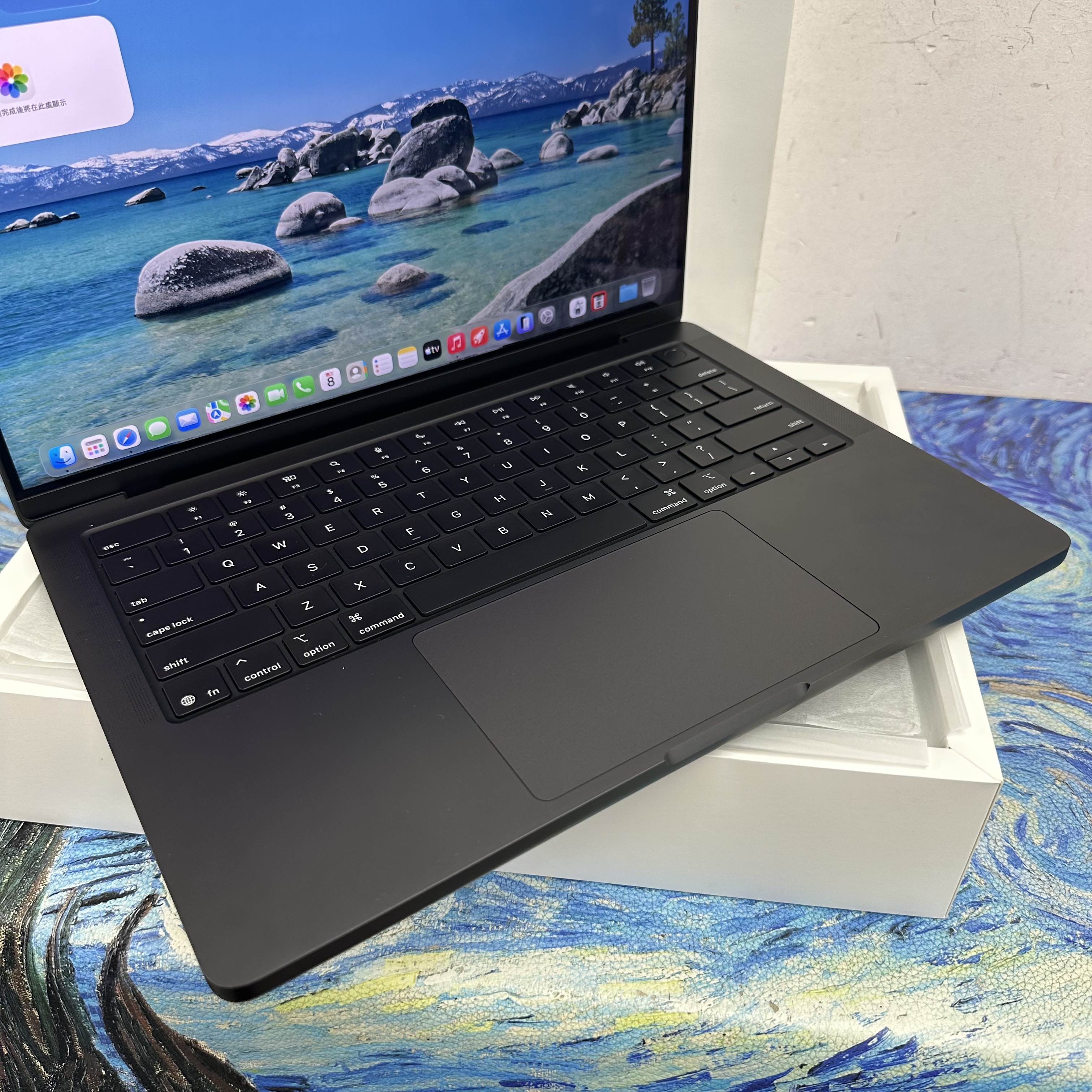 #6019 APPLE  MacBook Pro M5 2025 M5 CPU/16GB Ram/512GB SSD/10核心GPU/Liquid Retina XDR Mon/14吋/黑色/Gaming Laptop / Notebook / brand new / Netflix /Movie / MacbookPro / Pro M5