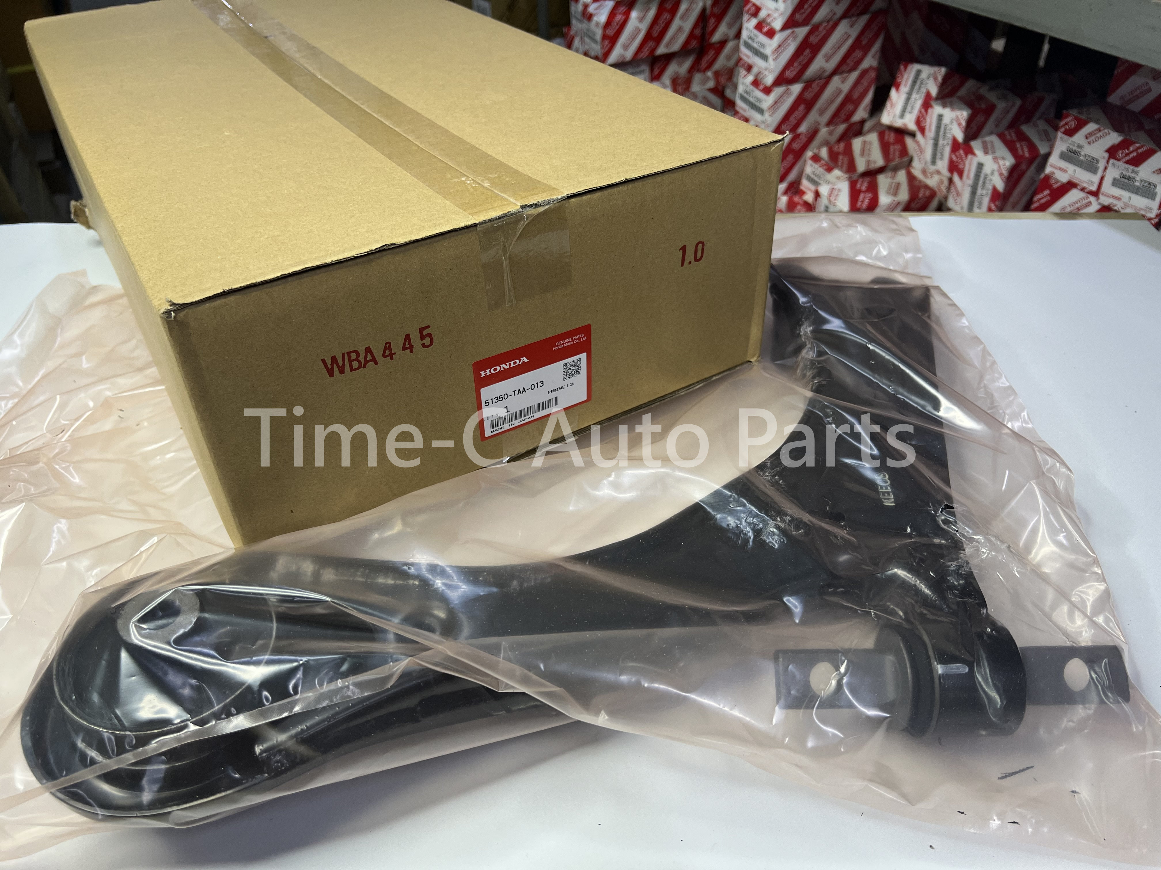 右下叉架 51350-TAA-013 - Honda Stepwgn