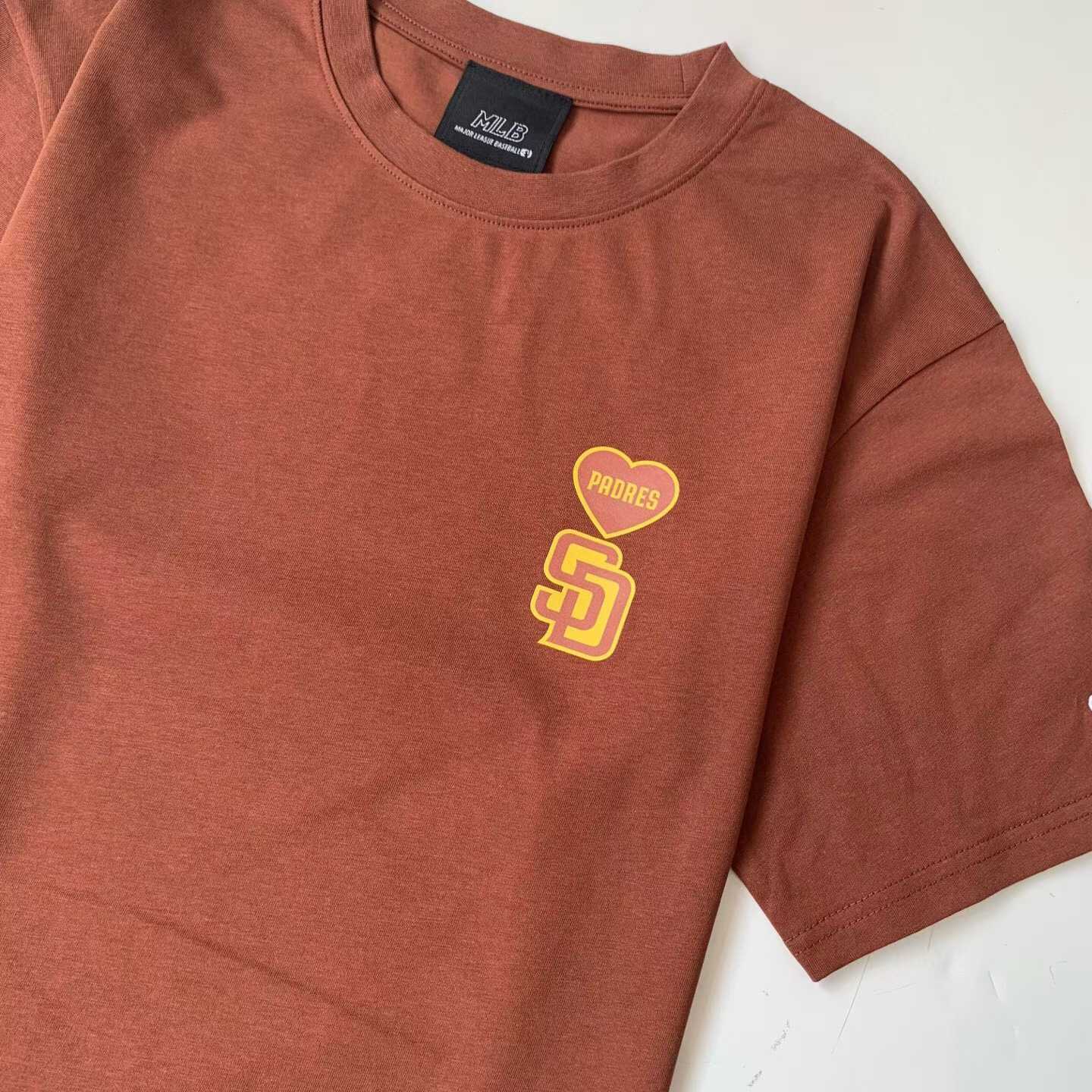 預訂 2026年夏季新品✨MLB愛心logo短袖Tee [貨號26A316]