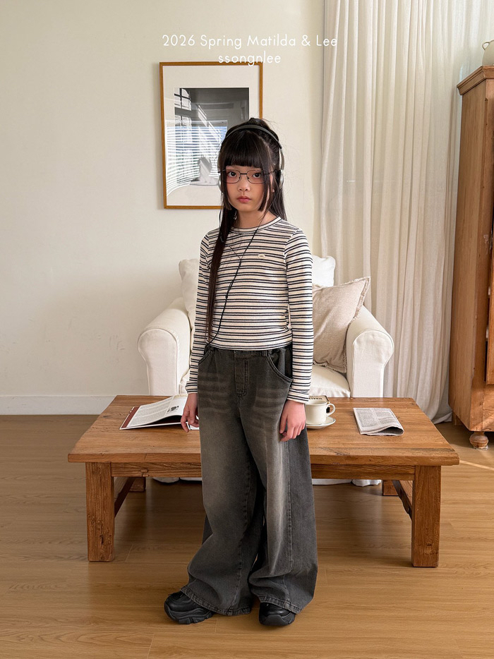 🇰🇷Matilda&Lee tee