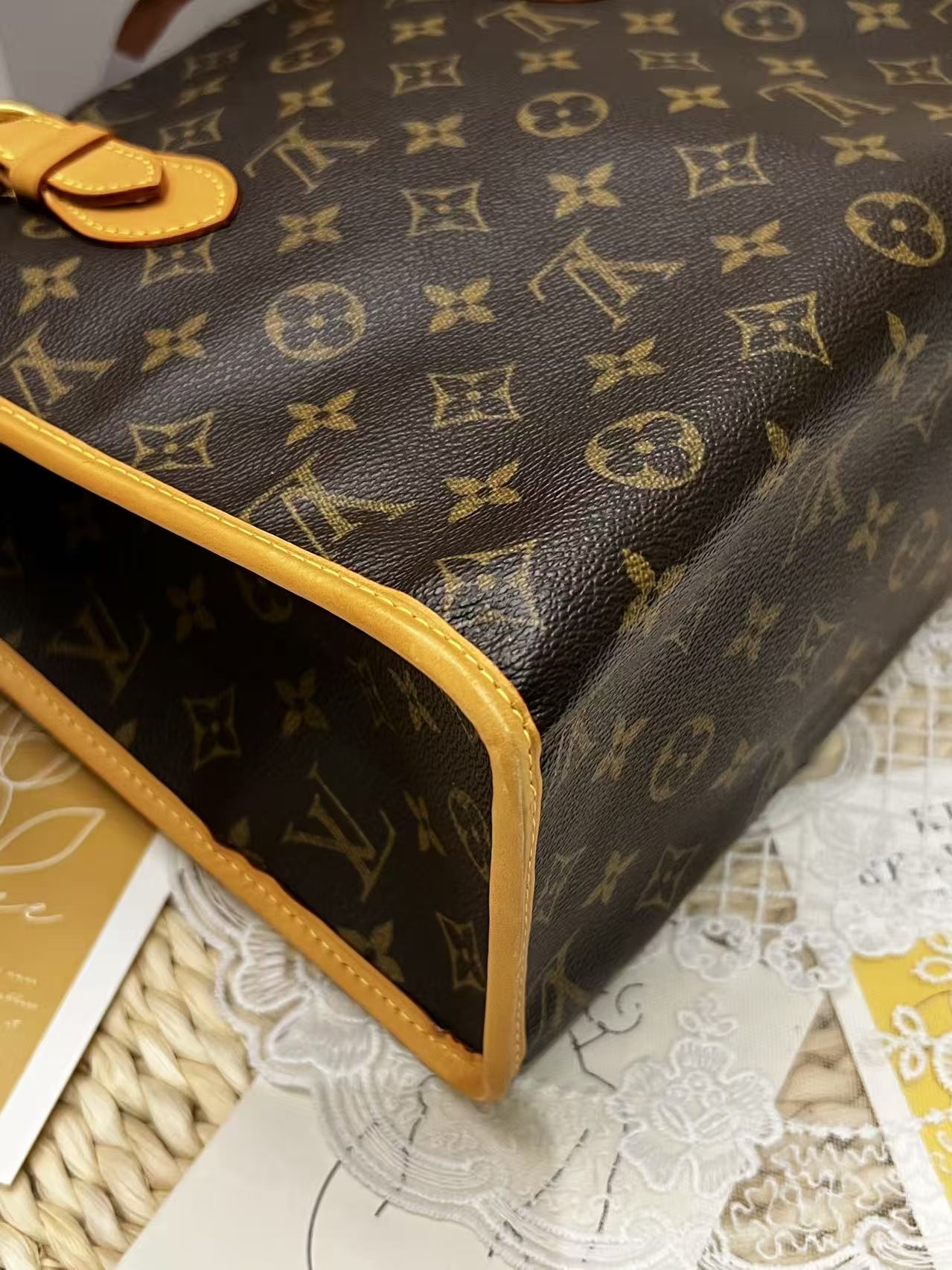 LV Monogram Popincourt Haut Bag （金球）