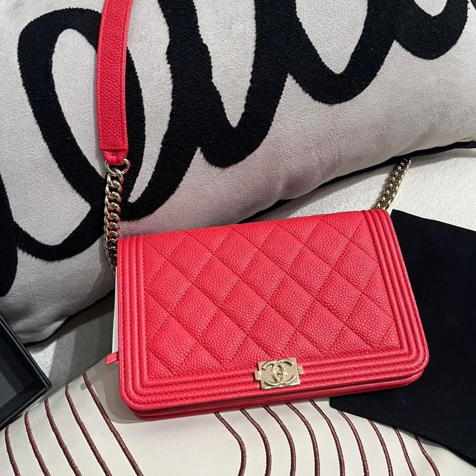 未使用品 Chanel wallet on chain 荔枝牛皮金鏈 100%Authentic ,unused 未使用品  ✅ 28貼 ✅dust bag✅box