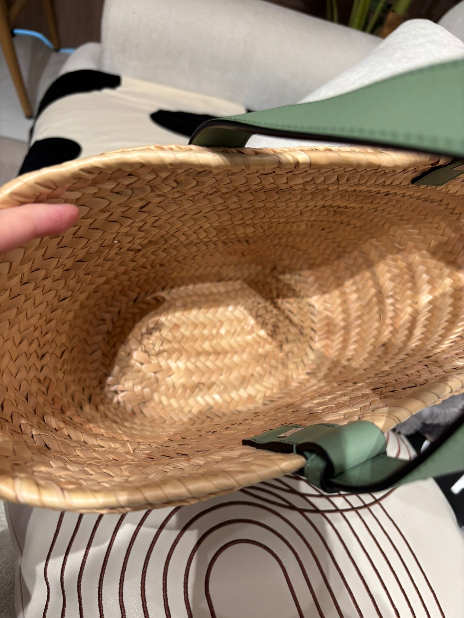 Loewe Raffia Basket Bag 100%Authentic,98%NEW ✅dust bag 