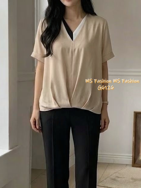G6126 韓國🇰🇷靚料V領拼邊top