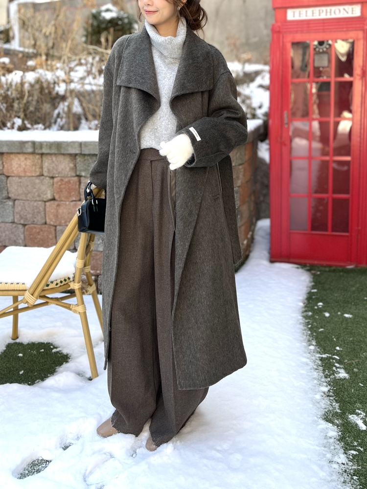 Warm-Tone Buckle Drape Slacks (Brown)