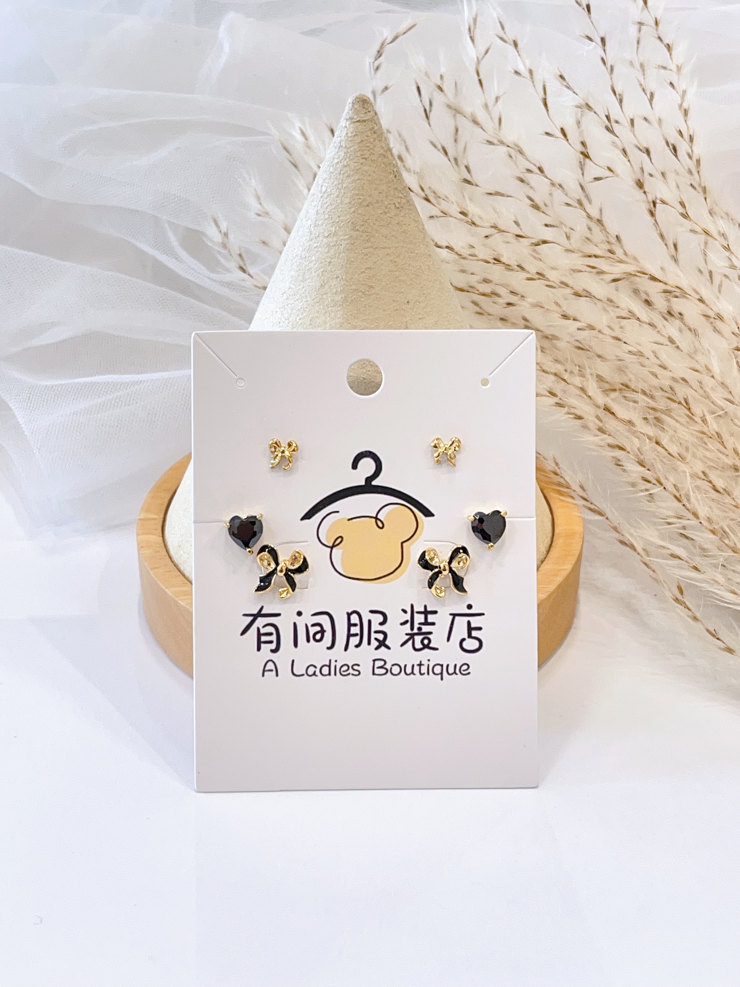 黑金拼色蝴蝶结爱心耳环套装