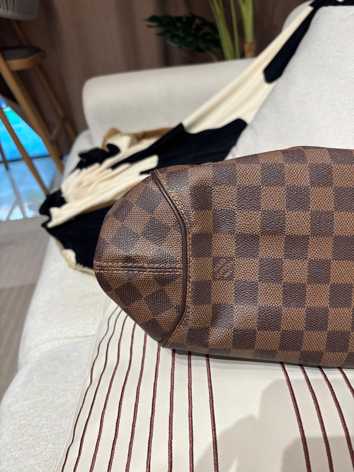 LV bag 100%Authentic,98%new ✅dust bag  