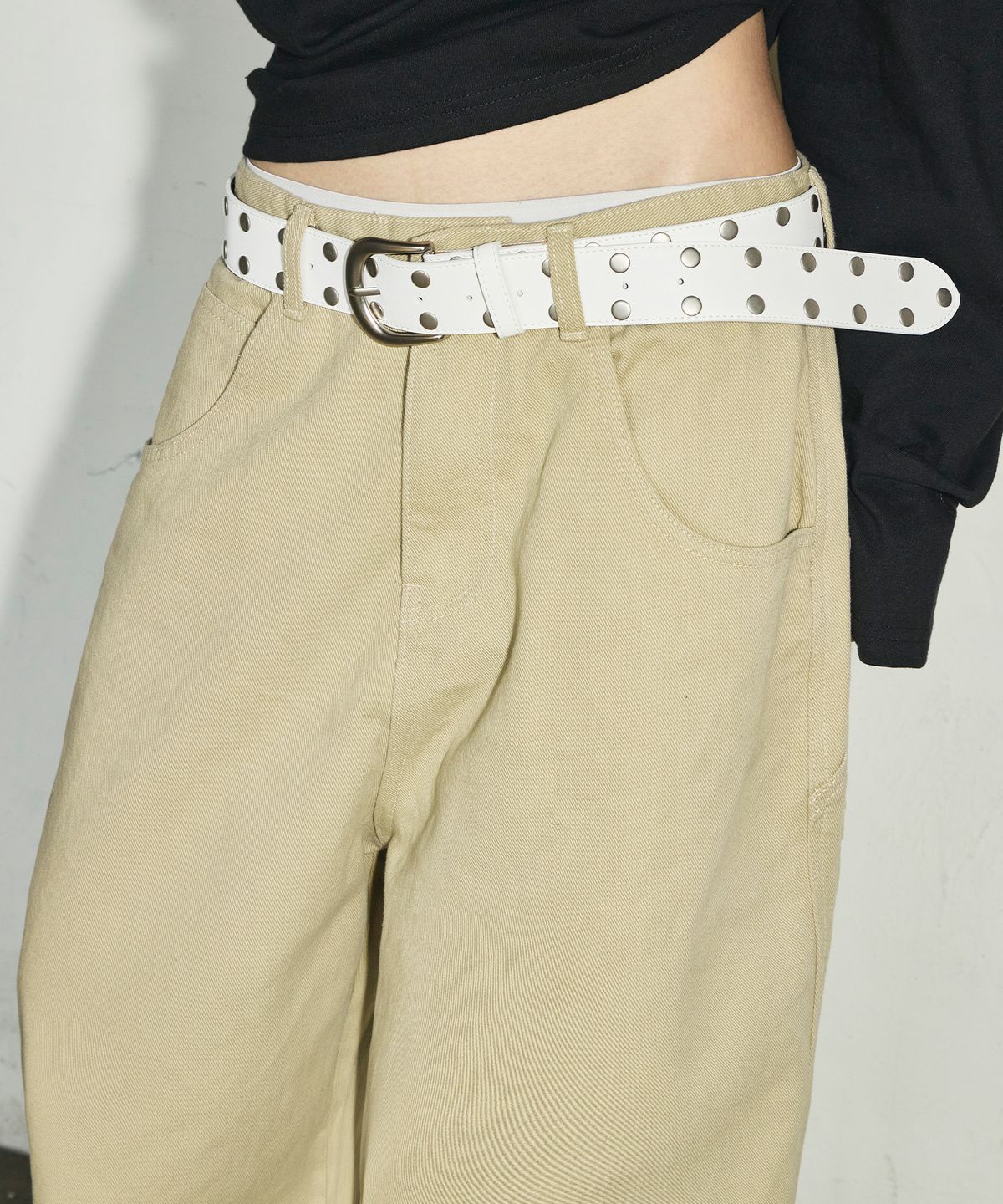 🇰🇷訂購｜SCALLYWAG 26SS｜Double stud belt WHITE 