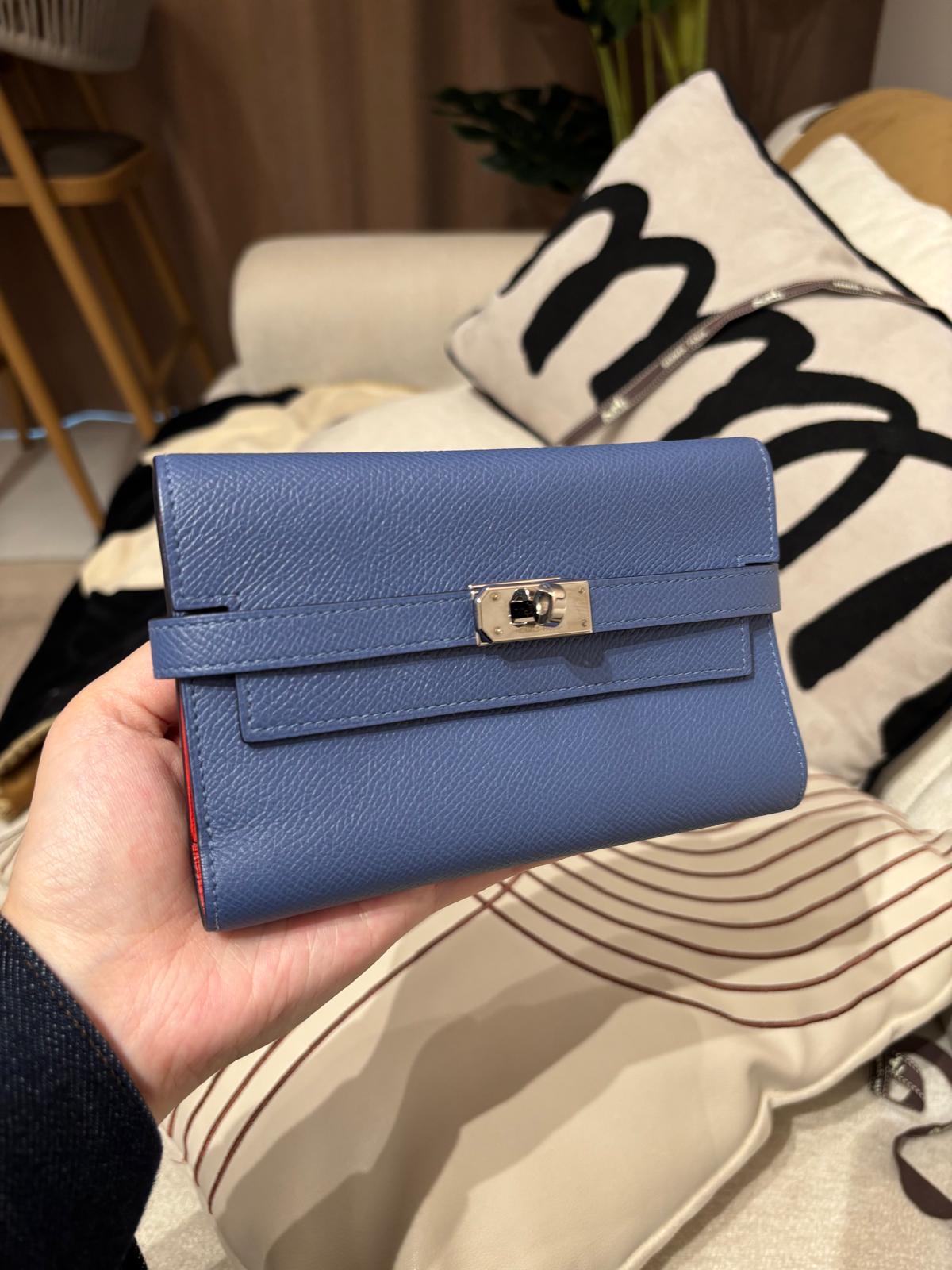 Hermes Kelly Wallet Stamp C 100%Authentic, 98%new ✅Dust bag