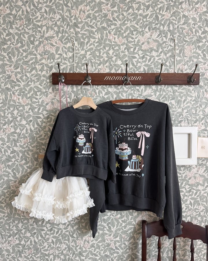 Momoann | Tea Time Sweatshirt(With Mom)