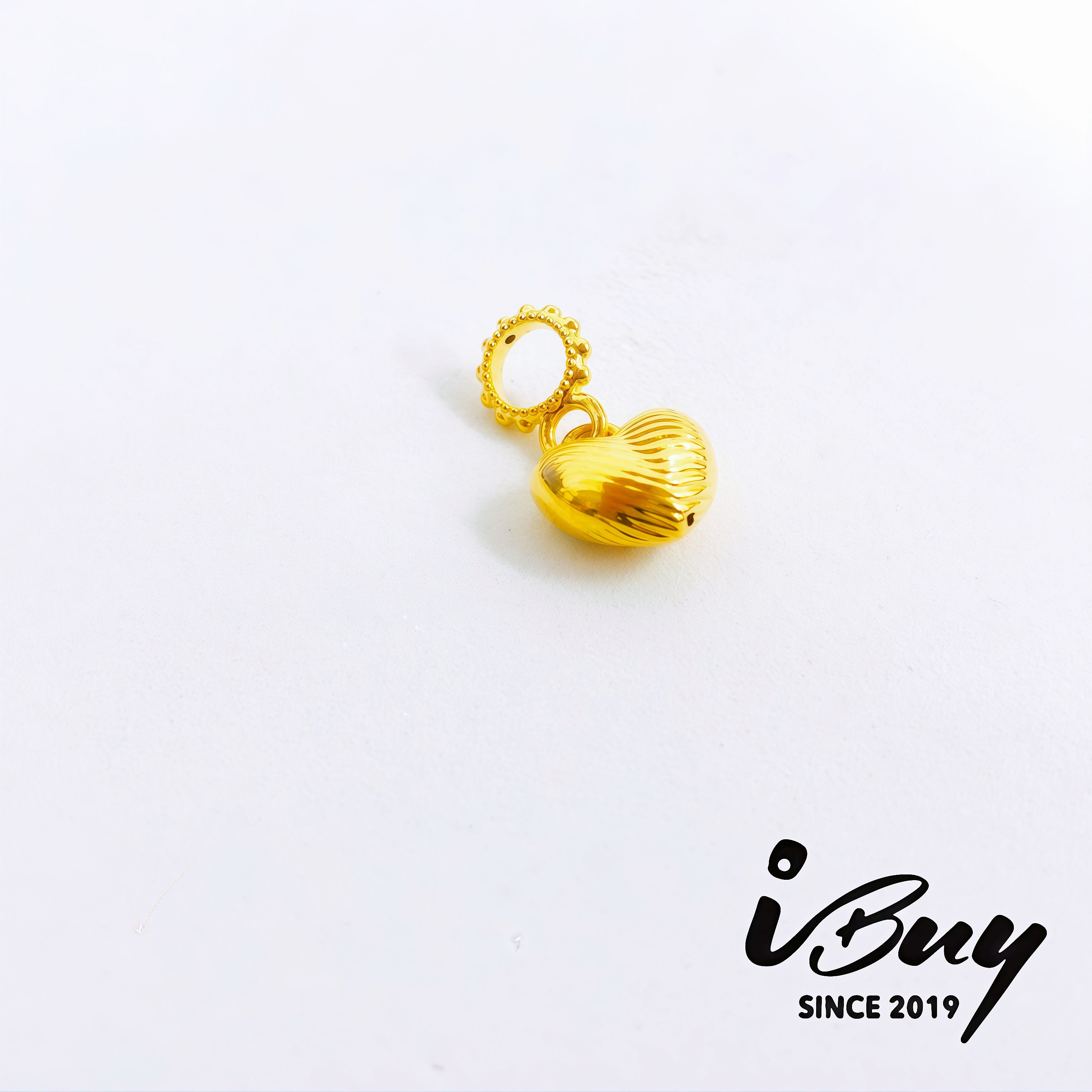 916 HARD GOLD WAVY PATTERN HEARD BEAD 916 硬金 波浪纹爱心串咀