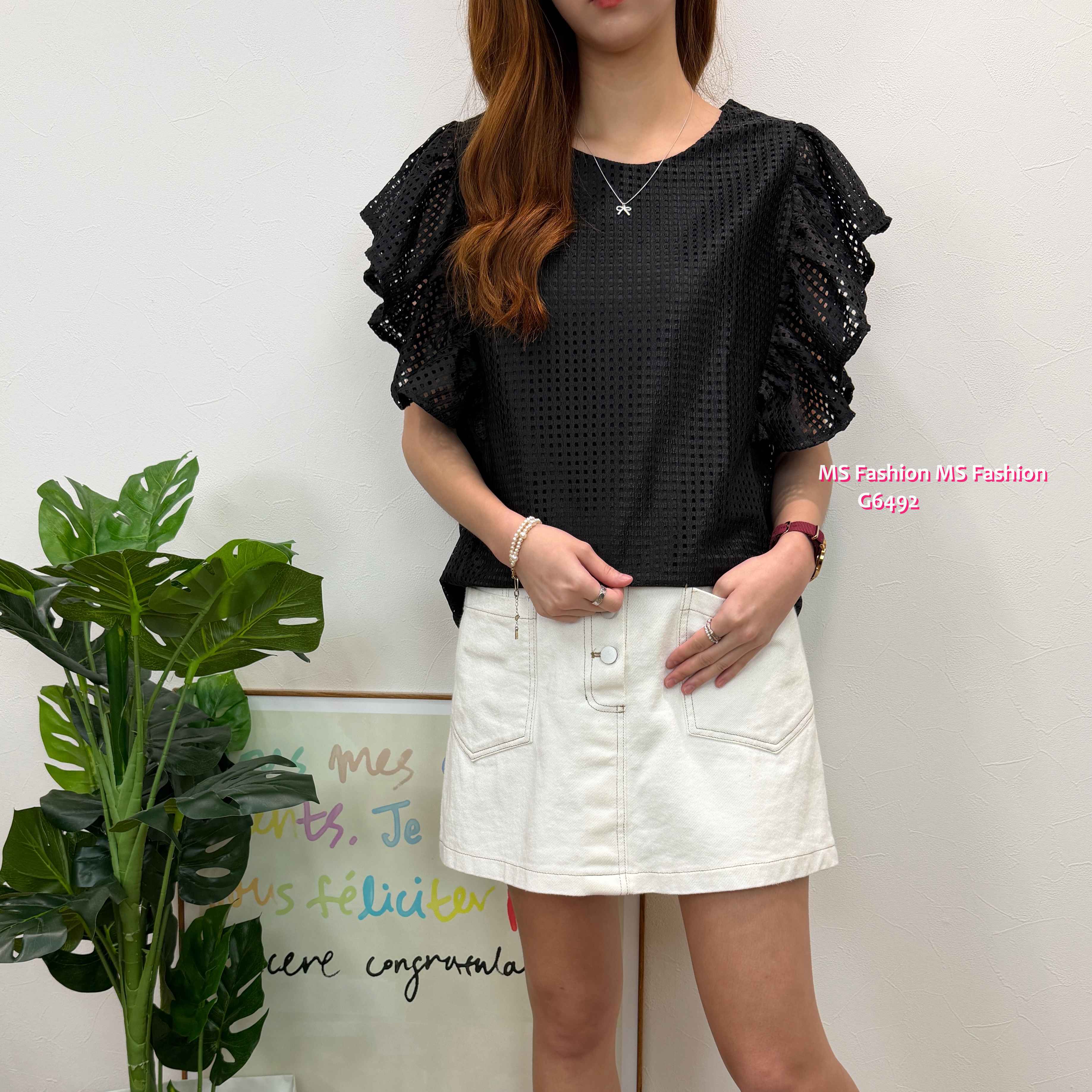 G6492 通花格仔ruffle袖top