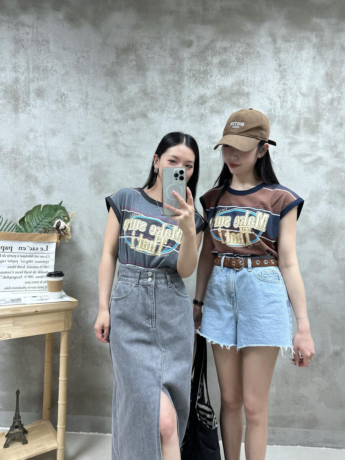 雙鈕高腰牛仔裙