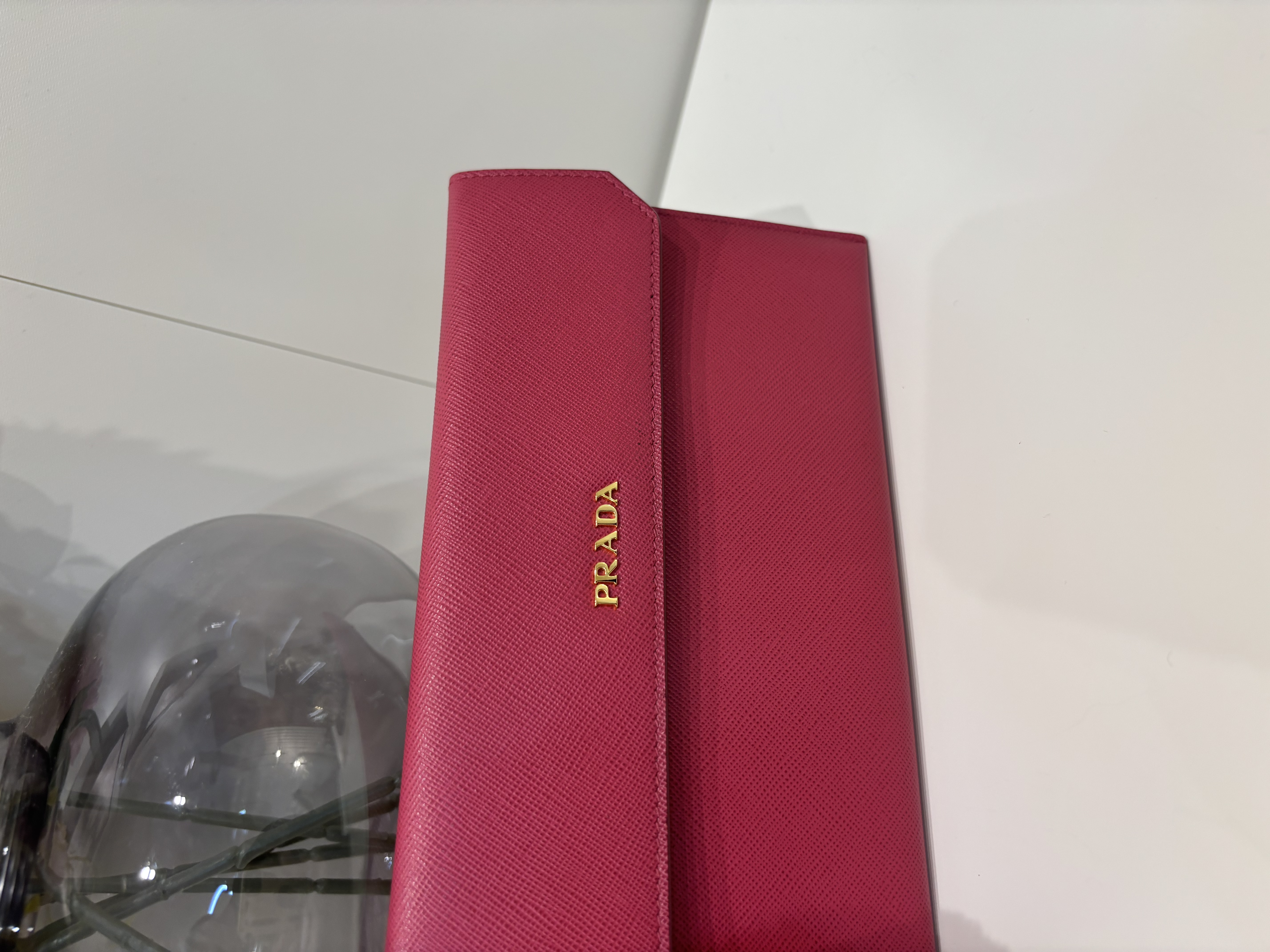 Prada wallet long zip wallet pouch clutch bag calfskin 98%new 