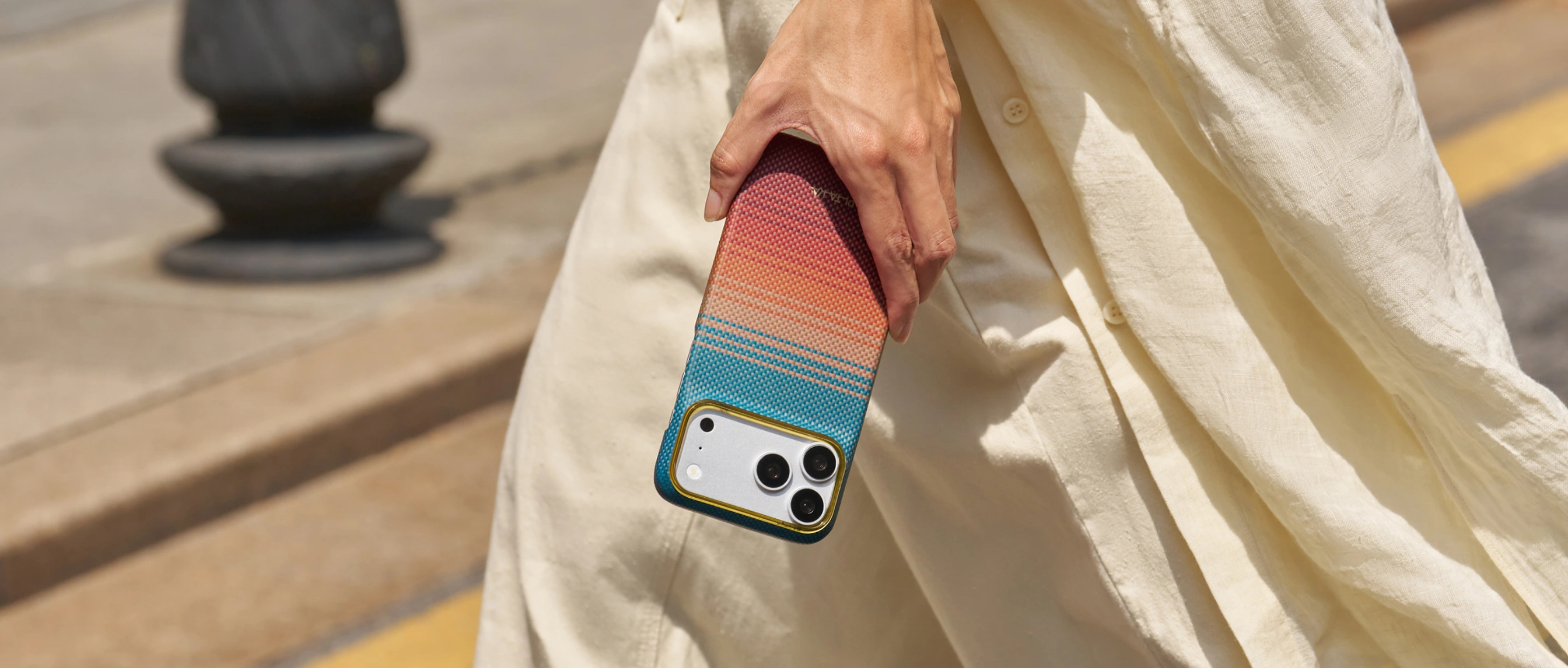 Pitaka Ultra Slim Case 