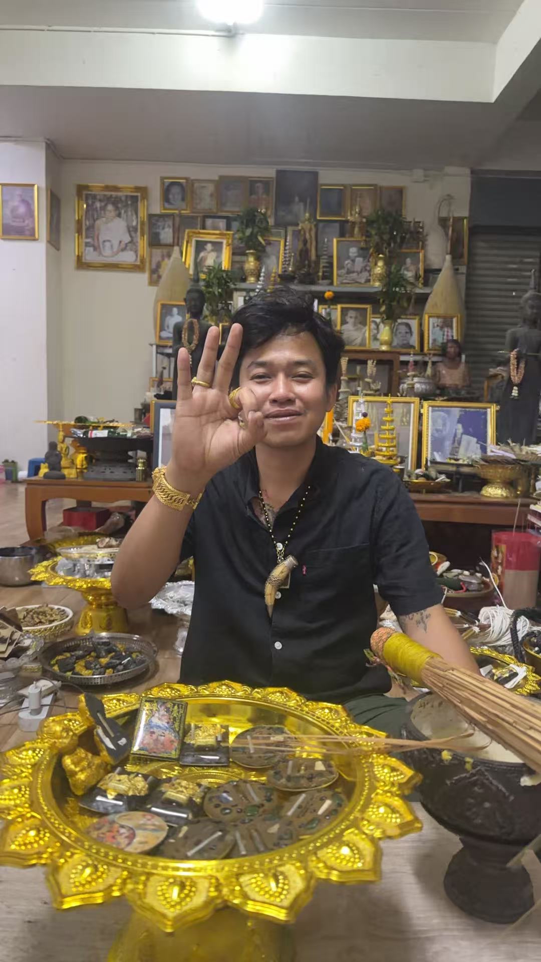 阿讚Wiang最新力作——「半神半魔」瓷面，特別版背面帶富翁賓靈，製作20尊。