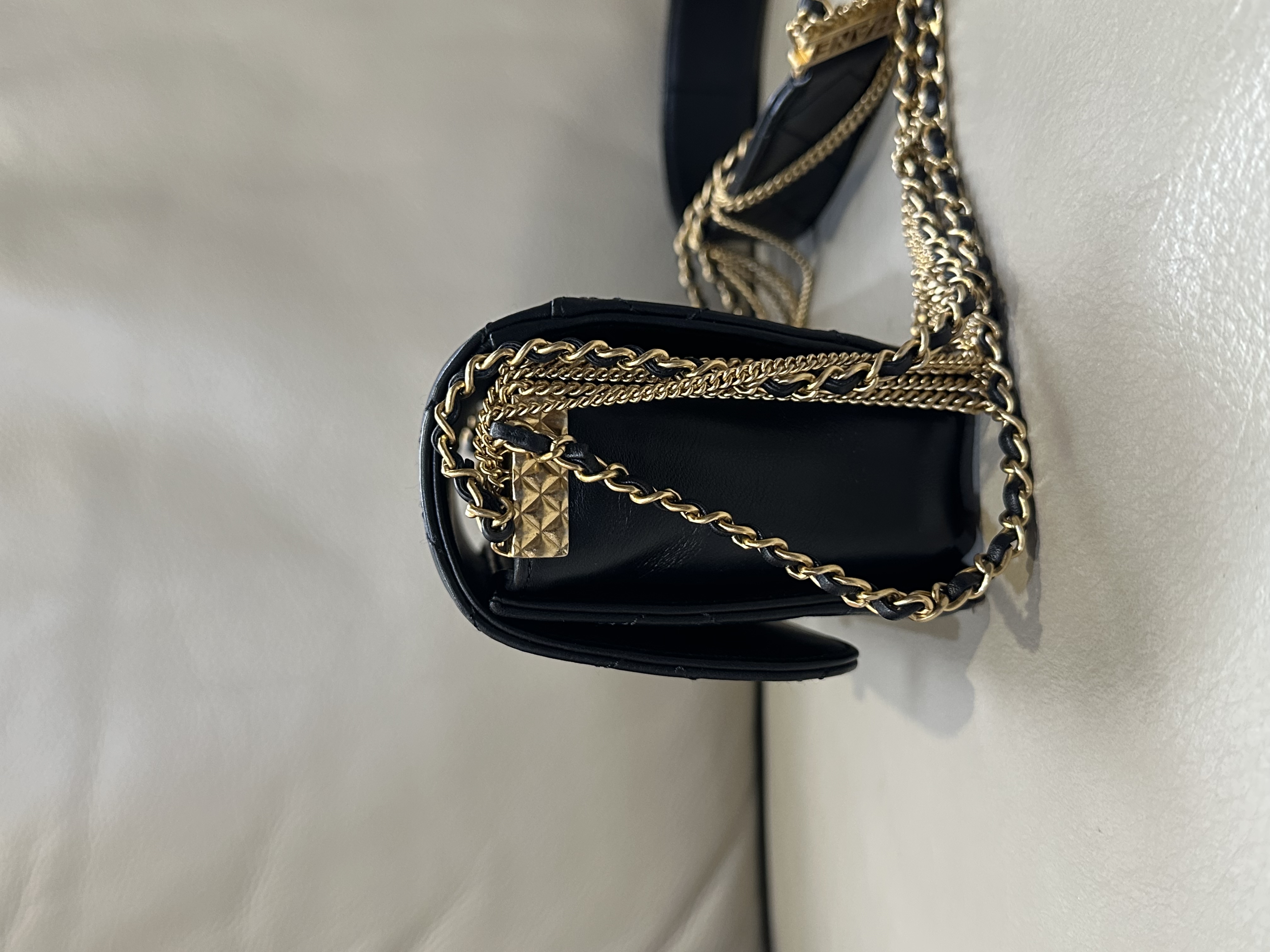 Pre-owned Chanel Quilted Lambskin Multiple Chain Flap Bag / Product Code: 25040506