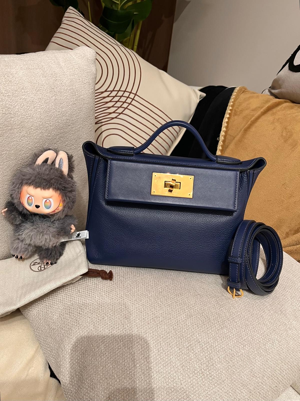 Hermes Mini 2424 Blue Nuit Stamp Z 100%Authentic, 98%New ✅Dust bag✅Box