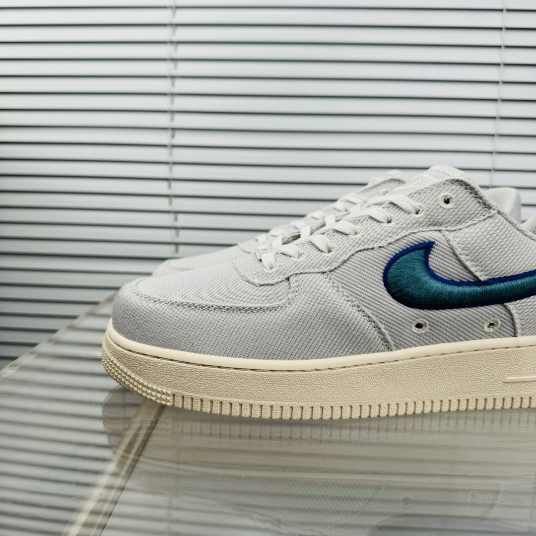 Nike Air Force 1 Low Canvas HV1204-001