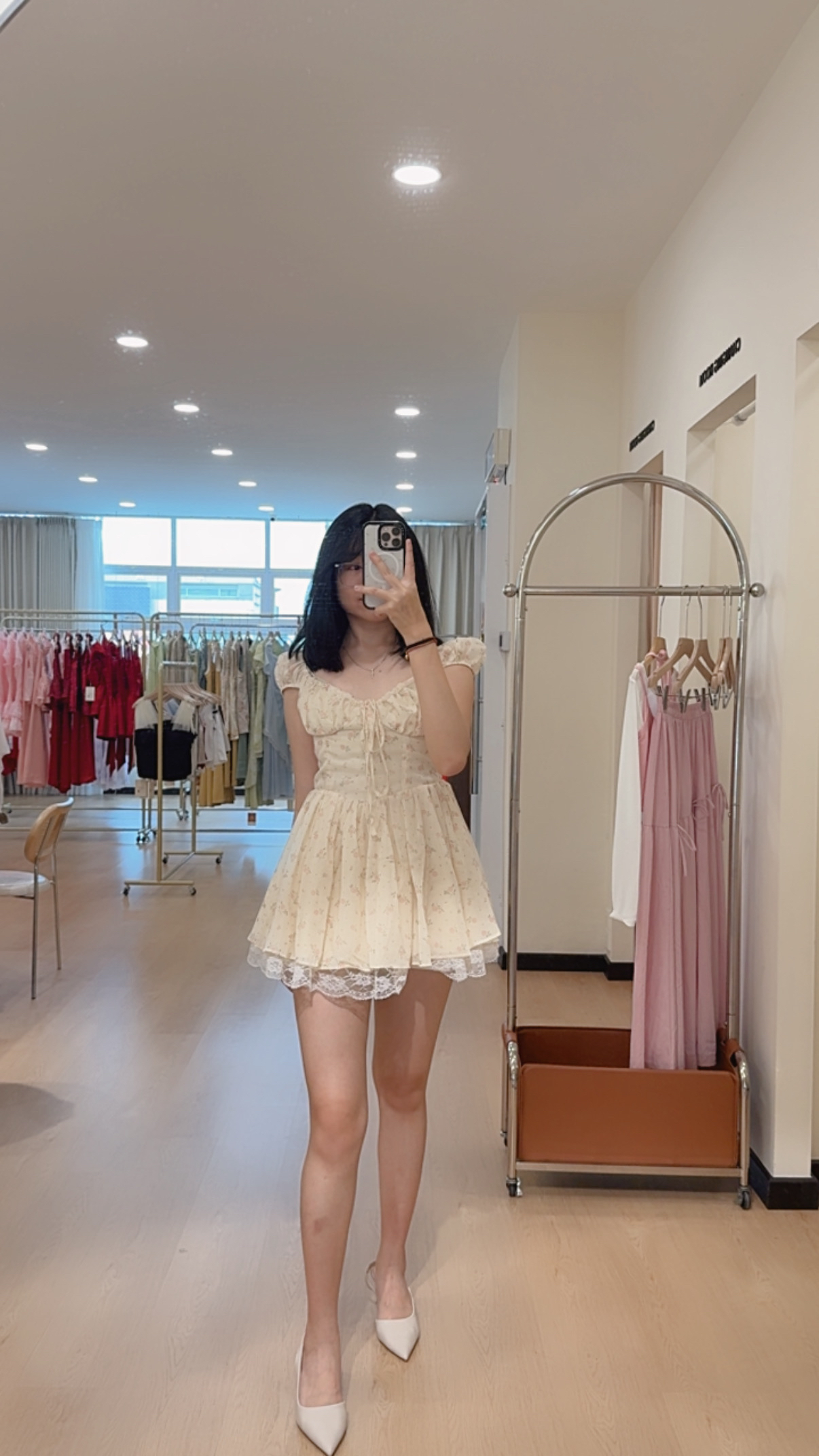 470可爱泡泡袖连身裙