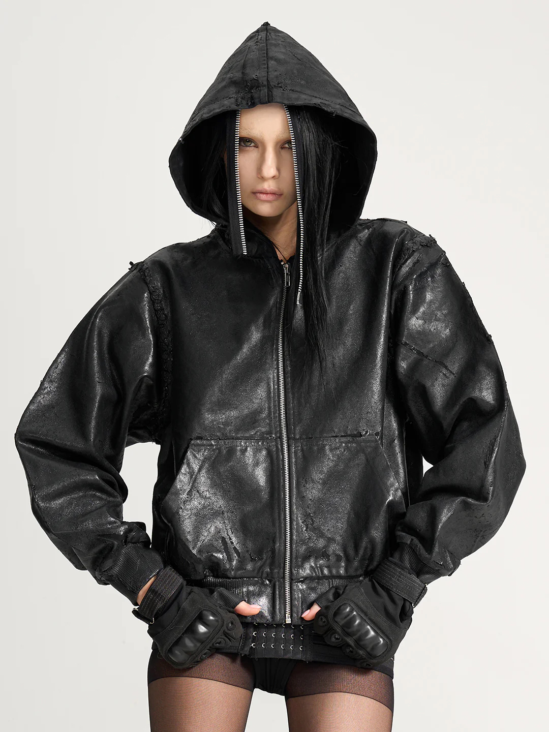 VAR-44｜MOLTING SHELL · COATED-CANVAS ZIP HOODIE