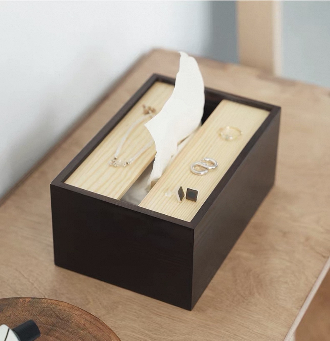 日本霜山松木磁吸紙巾盒