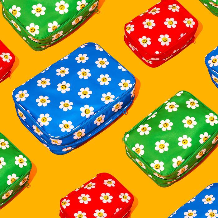 Wiggle Wiggle Smile We Love旅行行李收納袋系列