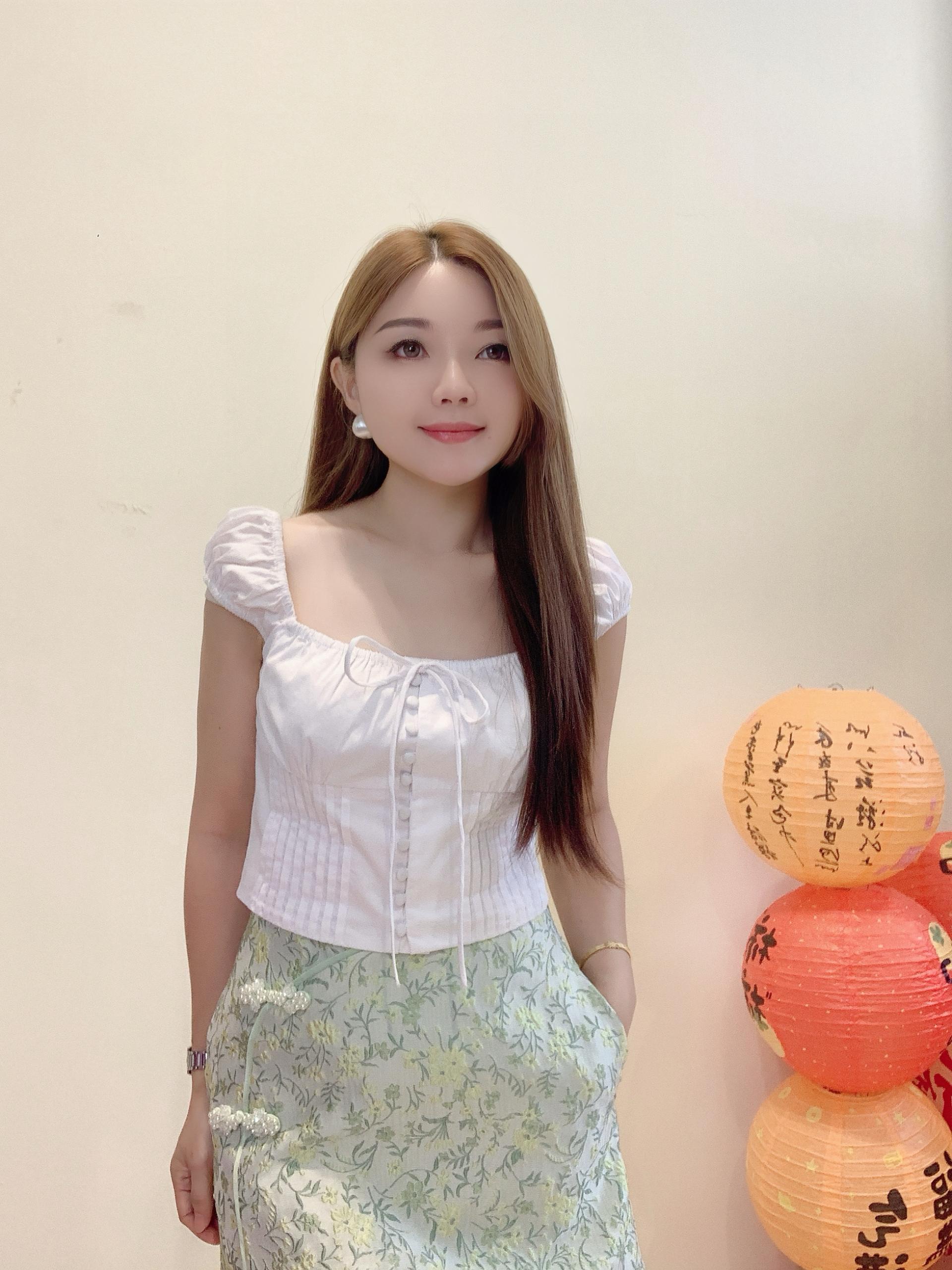 方领短版上衣 2609