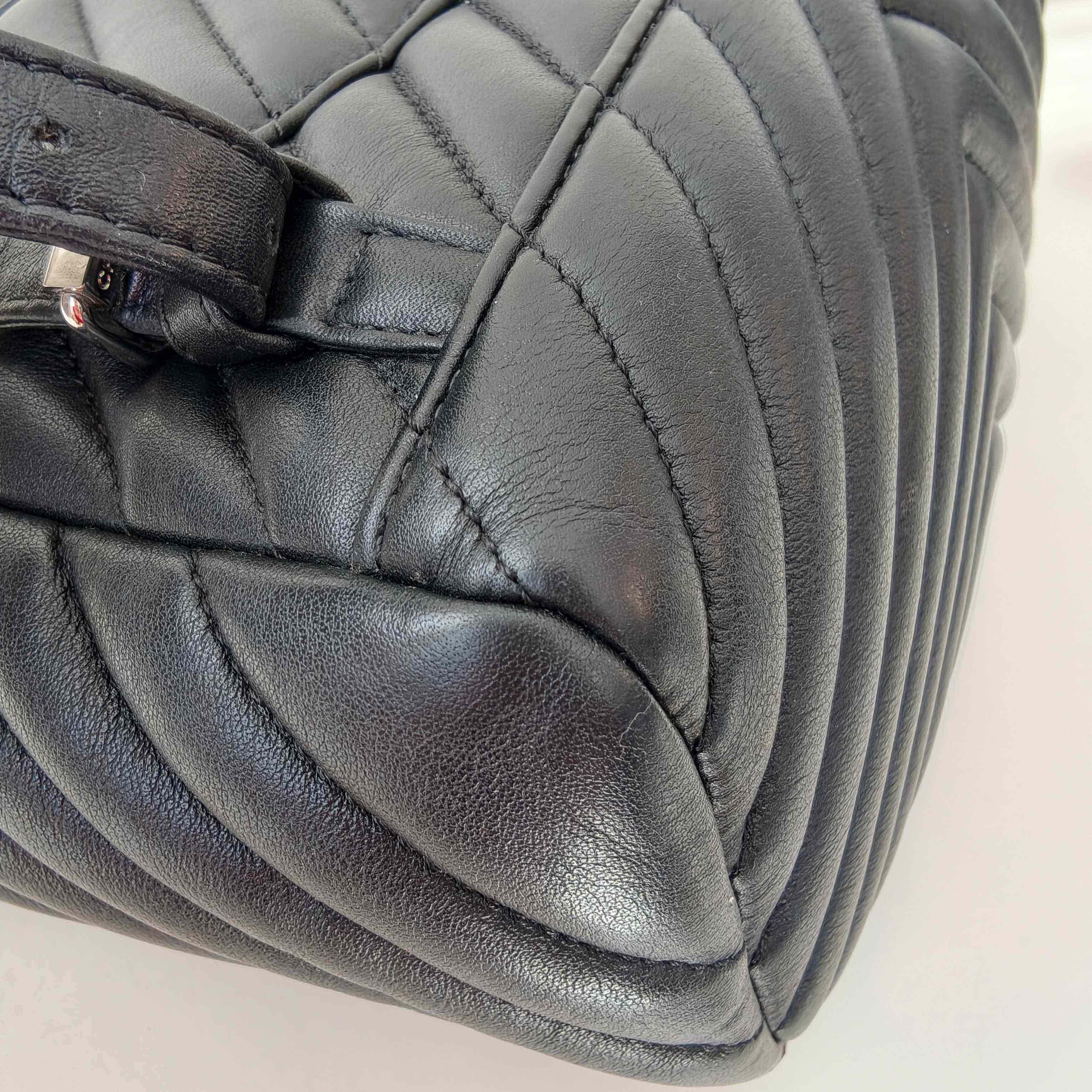 【預訂貨品】Chanel黑色小牛皮書包