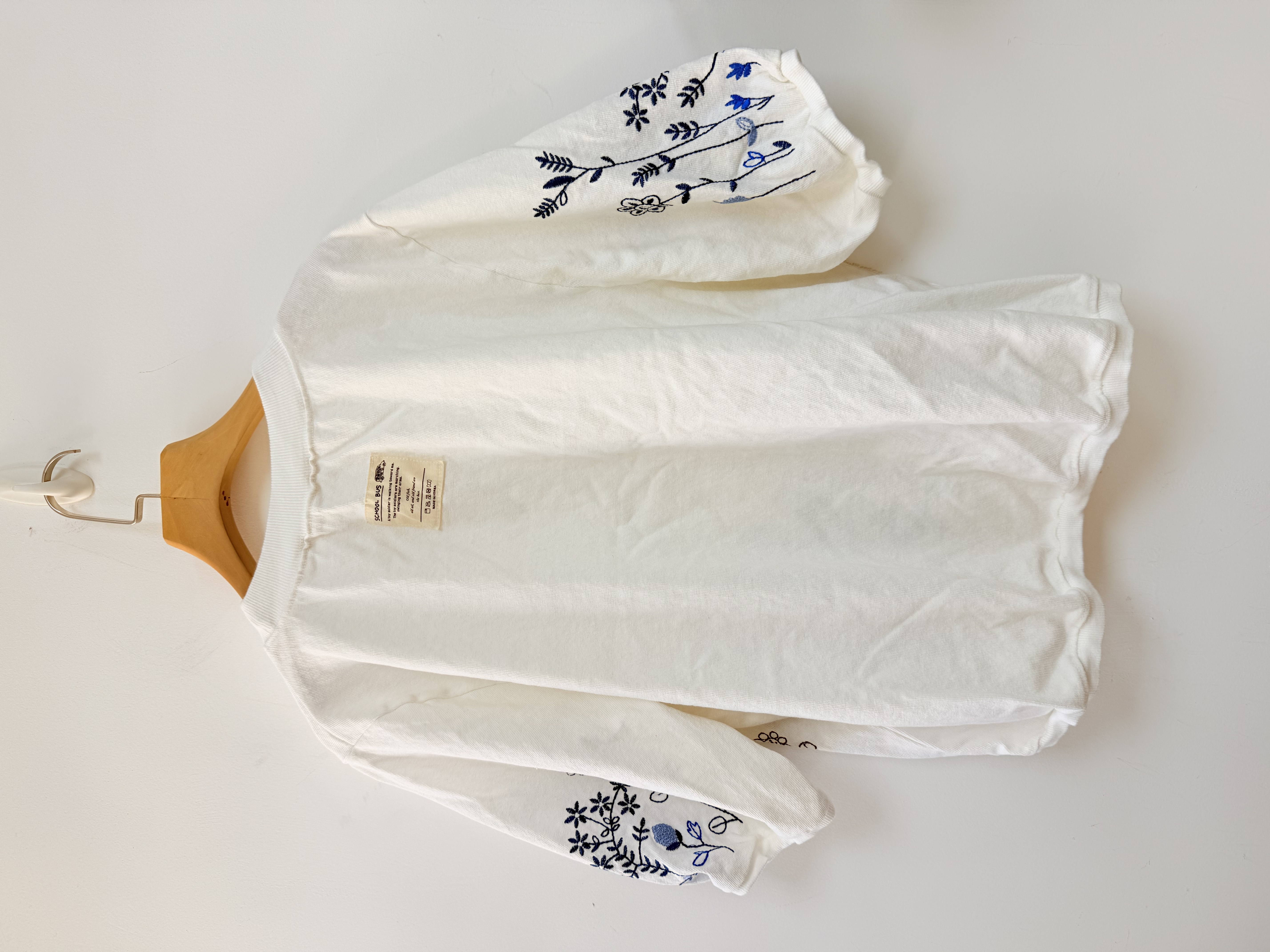 BU OS 綉線花草top